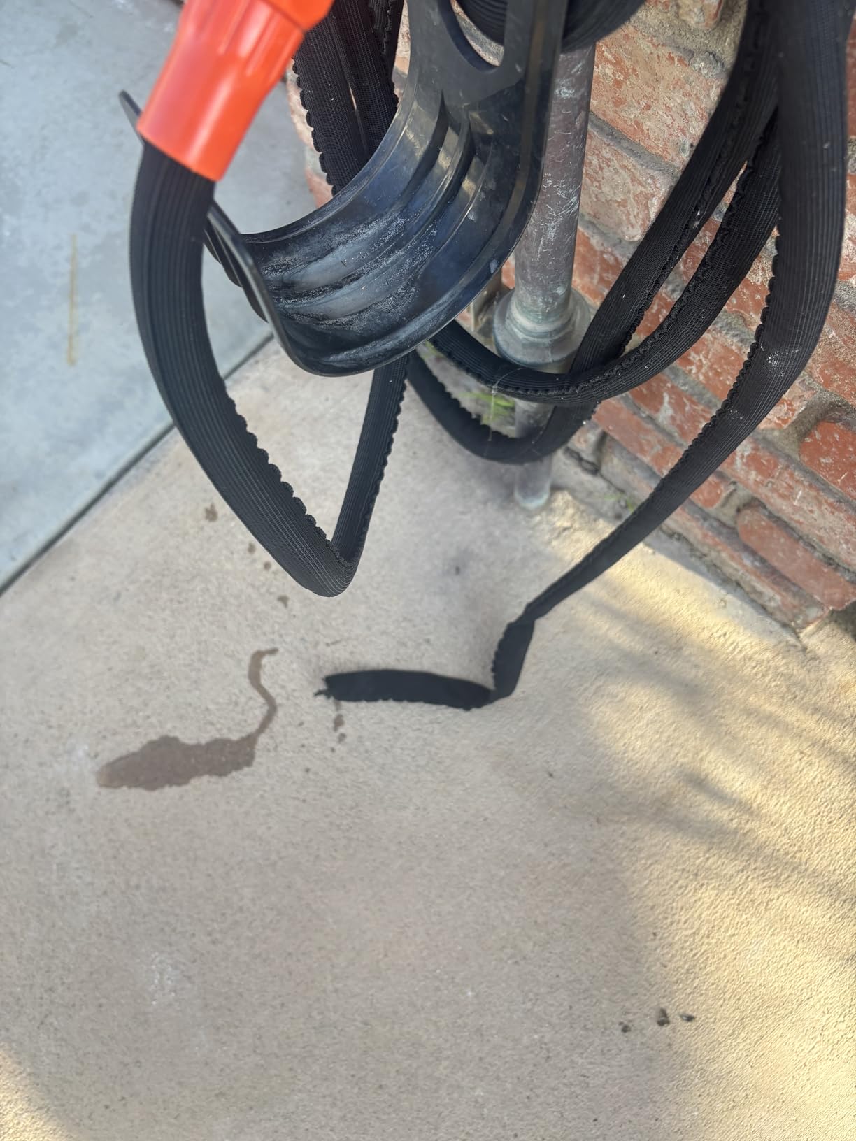 Black + Decker 25 ft x 5/8 in, Expanding Garden Hose - Lightweight, Kink-Resistant, Quick Repair Couplings BXMHBB22182 customer photo 2