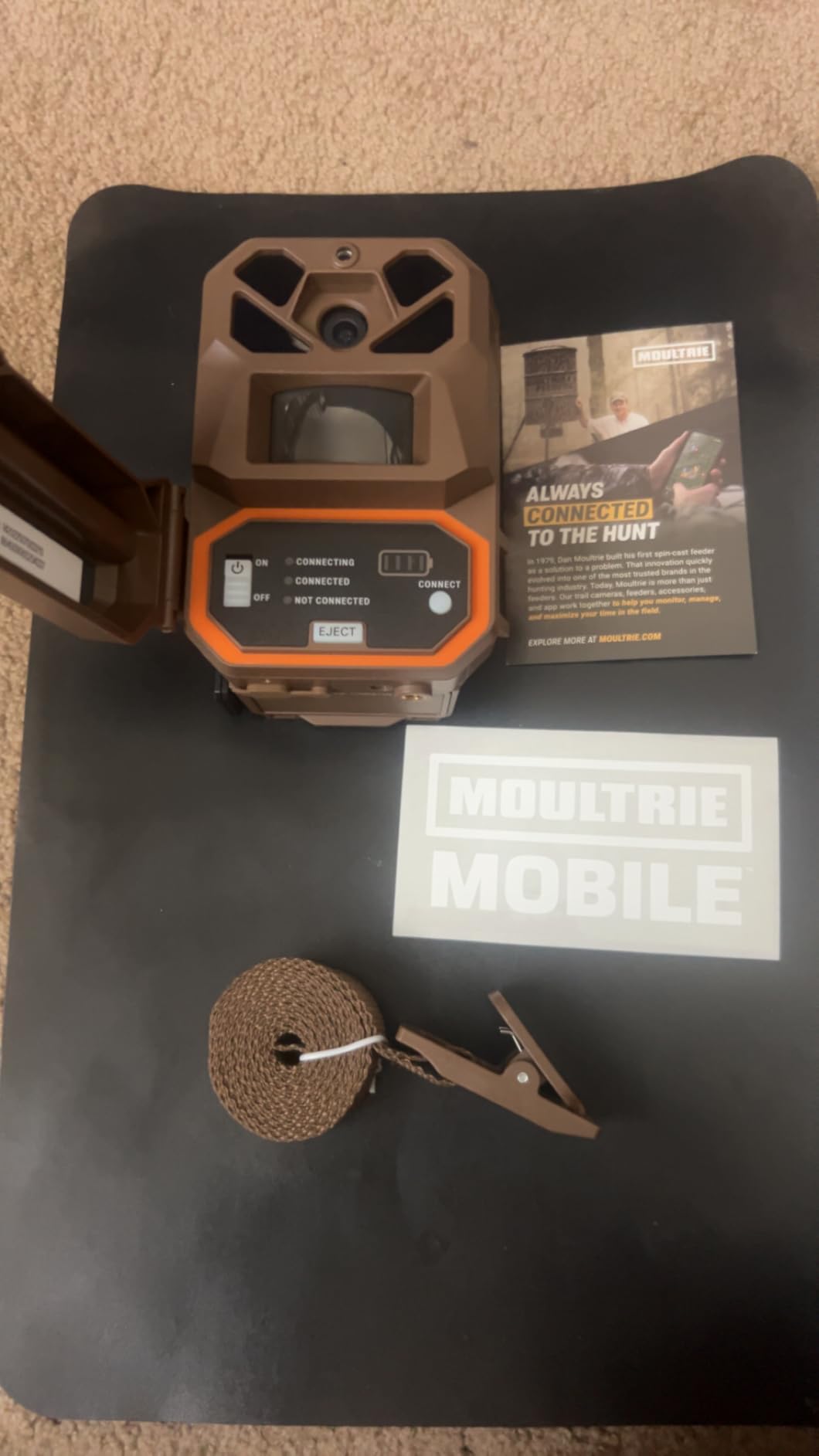 Moultrie Edge 3 Cellular Trail Camera - 40MP, 0.5s Trigger | Scout from Anywhere, HD photos via Mobile app, 1080p video, multi-carrier, low-glow flash, GPS, AI detection customer photo 2