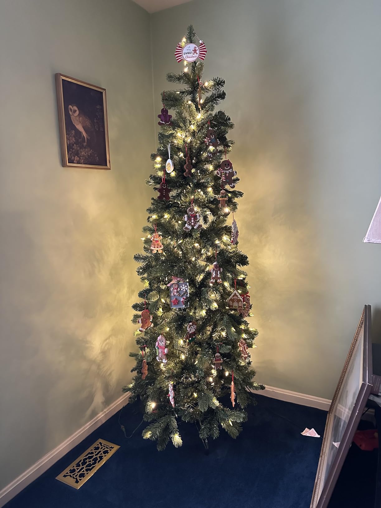 6.5FT Pre-Lit Artificial Christmas Tree with 650 White Lights | 1227 Mixed PE&PVC Branch Tips, Green Full Downswept Douglas Fir Xmas Tree, Foldable Metal Base, Home Party Holiday Decor customer photo 1