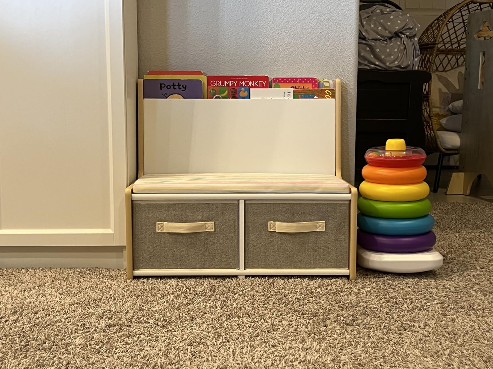 Delta Children - GapKids Reading Nook with Padded Bench - Greenguard Gold Certified, Pastel customer photo 2