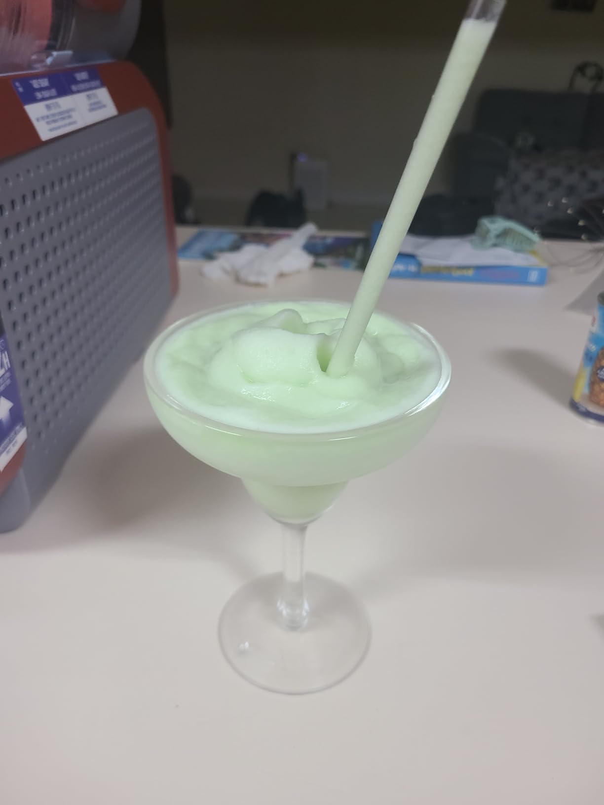 Ninja SLUSHi MAX Smart Frozen Drink Maker, 12+ Servings, FS605, 150 oz vessel customer photo 1
