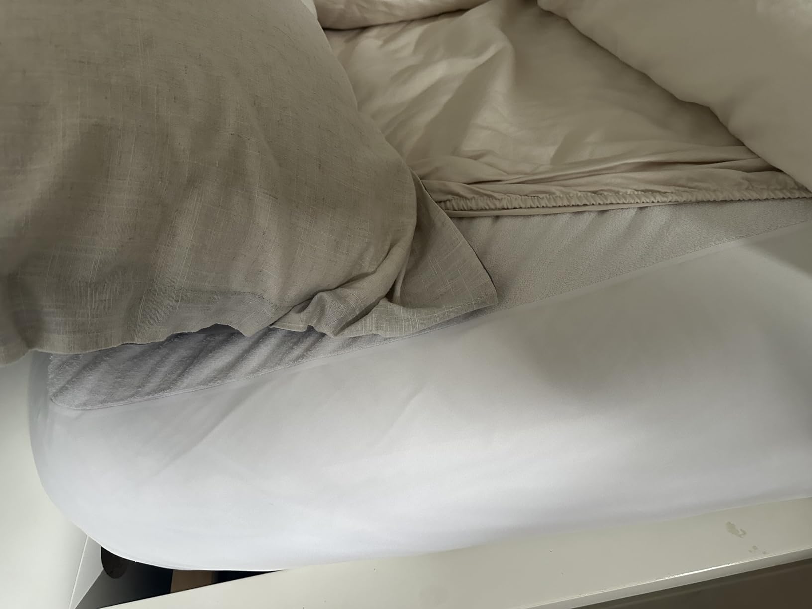 LANE LINEN 100% Egyptian Cotton Sheets King Size Silky Sateen Weave - White | King Size Sheets Set - 4-Piece Set, 16