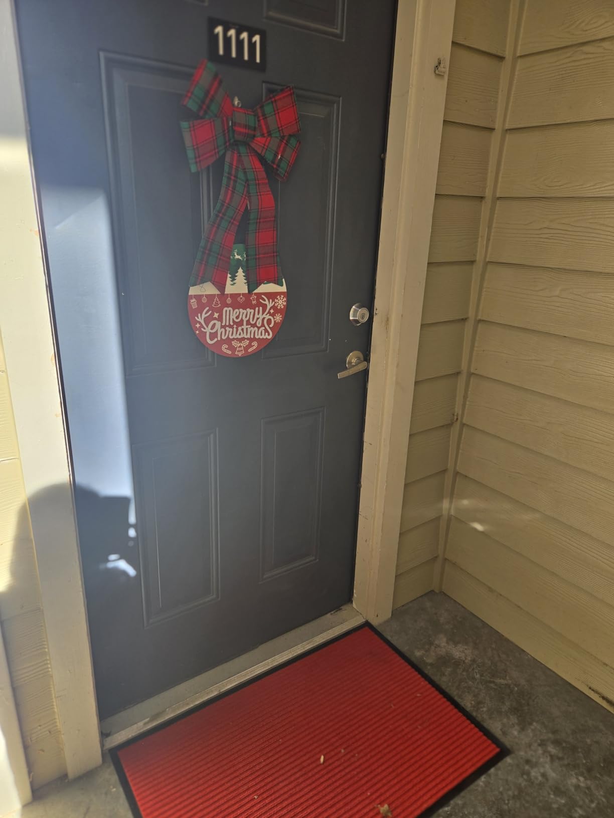 Valentines Day Decorations - Wreath Welcome Sign for Front Door | Rustic Round Wood Wreaths,Heart Rose Garland Outdoor Indoor - Valentines Decor Party Favors Supplies for Door Wall Room Porch Kitchen customer photo 2