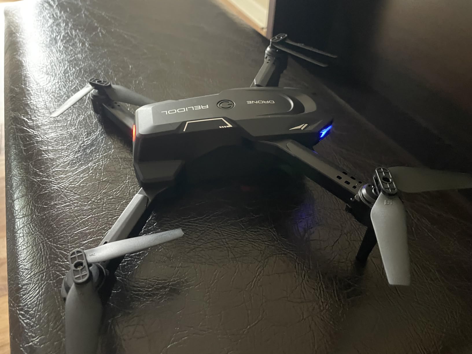 Drone with Camera, Screen on Controller Remote Control Quadcopter FPV Drone | Drone with Built-in Screen Controller for Beginners, Foldable, Gesture Control, 3D Flip, One-Key Start, and Emergency Stop customer photo 2