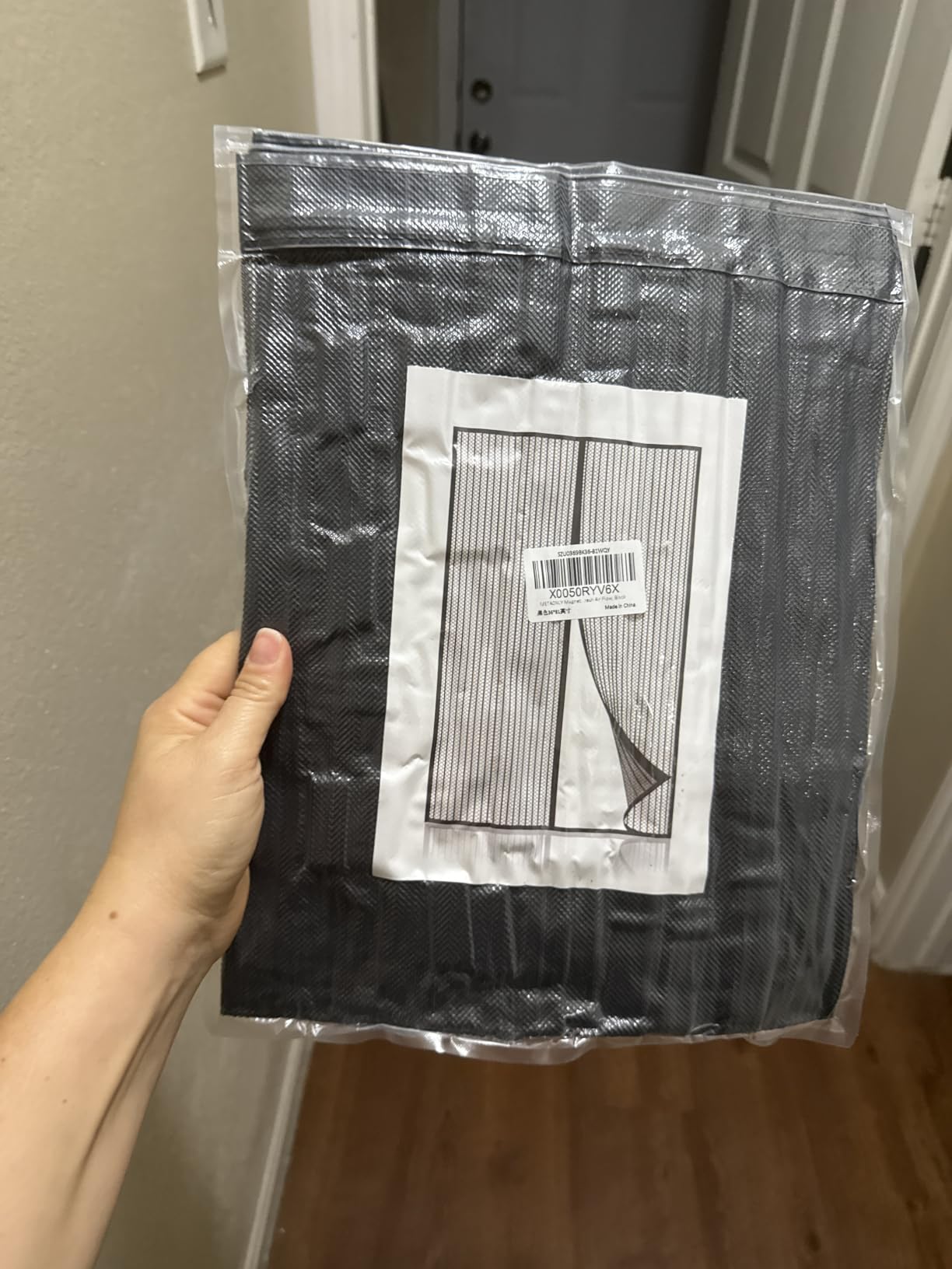 METAONLY Magnetic Screen Door Mesh, Works for Patio, Sliding Door, Keeps Bug Mosquito Out, Fresh Air Flow, Fits 36