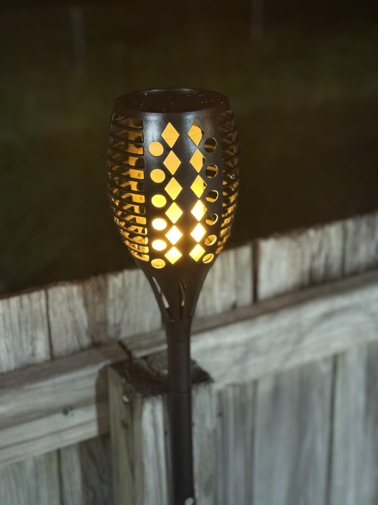 TomCare Solar Lights Outdoor Flickering Flame Solar Torch Lights Waterproof Outdoor Lighting Solar Powered Pathway Lights Christmas Decorations for Garden Patio Yard Landscape, 6 Pack customer photo 2