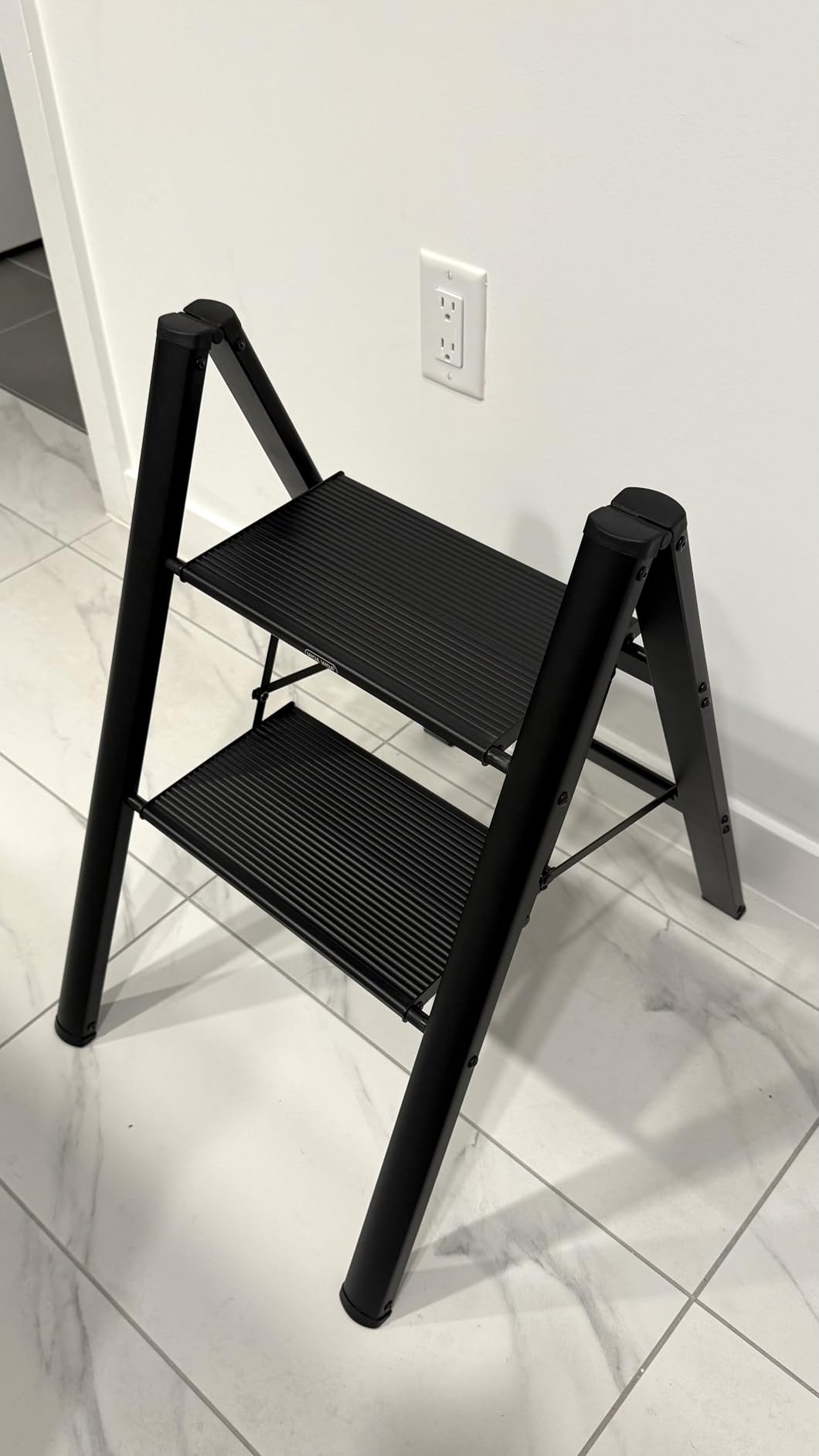 WOA WOA 2 Step Ladder, Foldable Step Stool, 300lbs Load, Black & White customer photo 1
