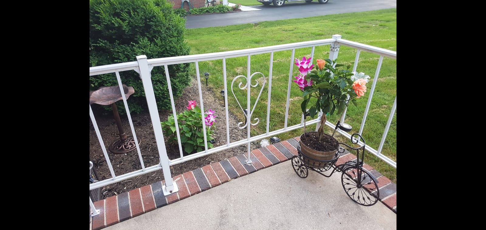Solar Garden Lights, 2 Pack LED Lily Solar Flower Lights Outdoor | Garden Decor Carefree Artificial Flowers Lily, 3 Lighting Mode, Yard Decorations Outdoor, Gardening Gifts customer photo 1