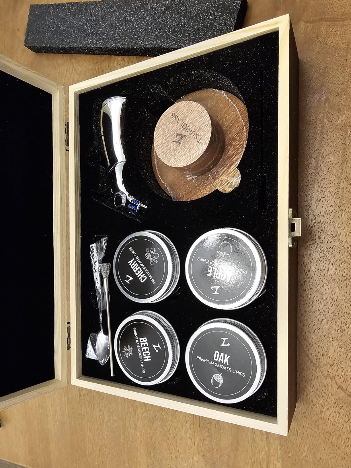TSUKIGLASS Bourbon Whiskey Smoker Kit with Torch, Luxury Gift for Men | 8 Wood Chip Flavors, 200+ Drinks, Cocktail Smoker Infuser Kit, Old Fashioned & Bourbon Smoker, No Butane customer photo 1