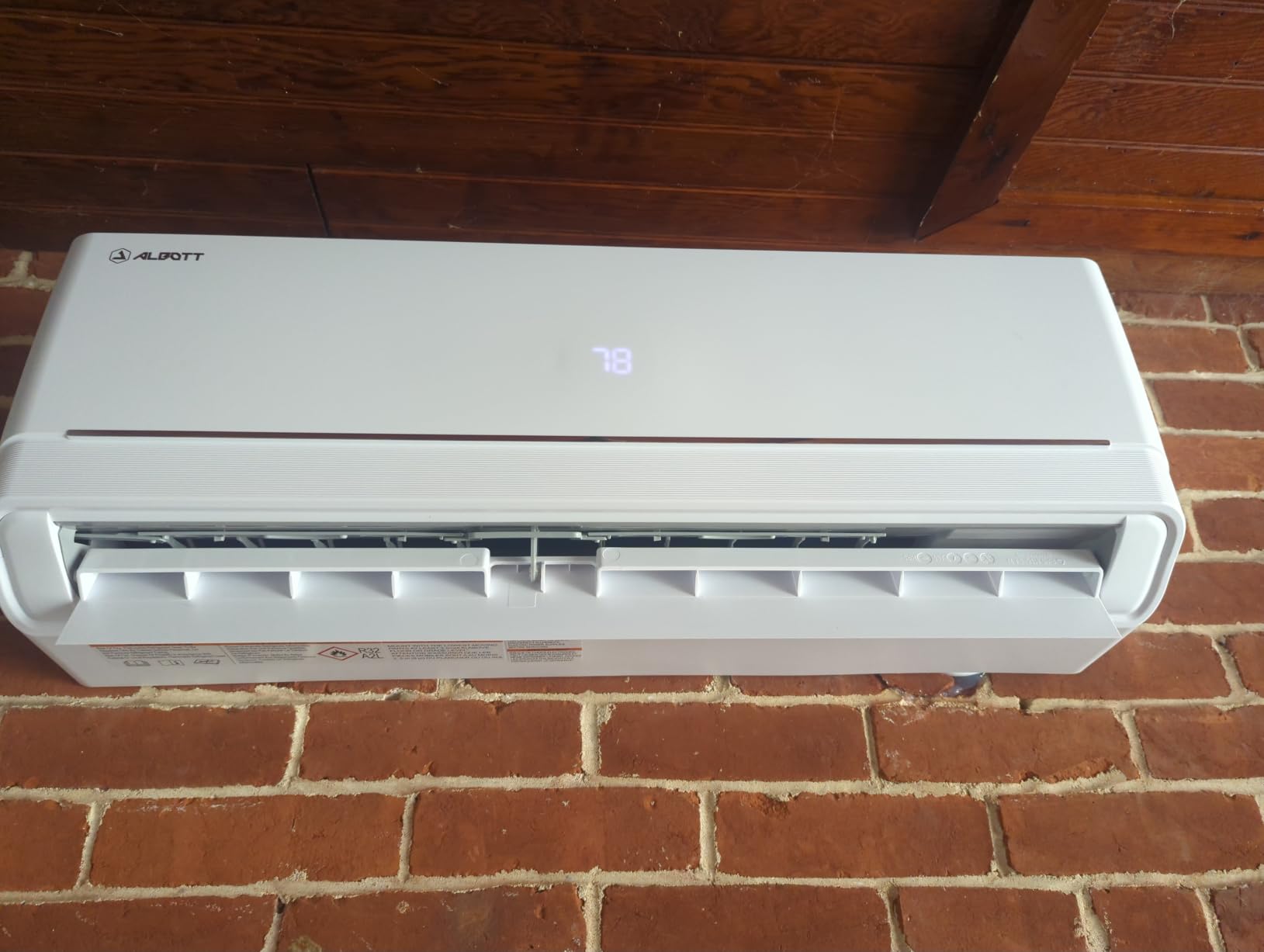 Albott 12,000 BTU Mini Split Air Conditioner and Heater SEER2 18, 115V | Inverter Energy-Efficient AC with Self-Cleaning, Remote and APP Control, HVAC Tech Needed, Cools up to 750 Sq.Ft. customer photo 1
