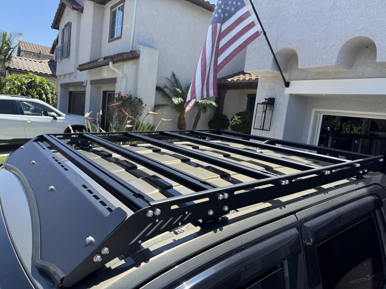 TRUMGETA Heavy-Duty Aluminum Roof Rack Fit for 2015-2023 Toyota Tacoma | Bolt-On No-Drill Installation; 800/1,000-lb Load; Integrated Light Bar and T-Slot Crossbars for Rooftop Tents and Cargo customer photo 2
