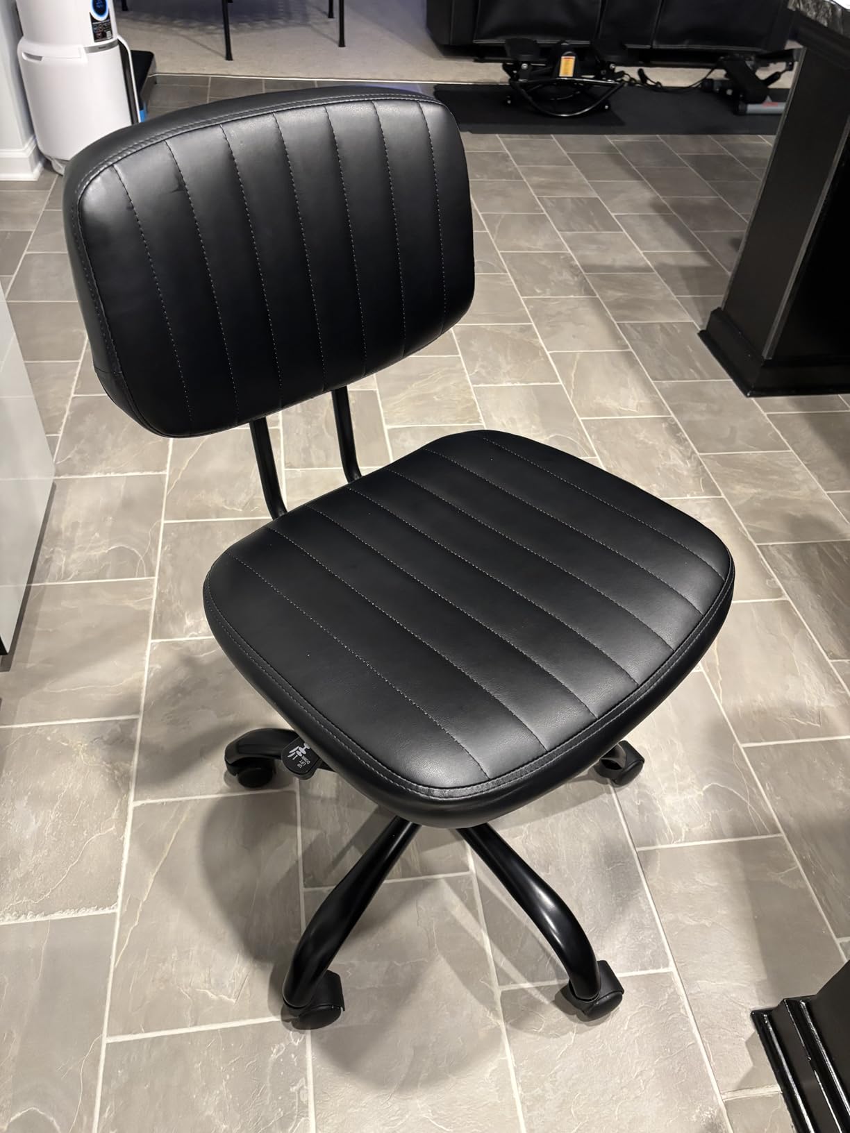 DUMOS Armless Drafting Chair, Standing Desk Chair, Rolling Stool, Ergonomic Low Back Office Seat, Height Adjustable with Footrest Ring, PU Leather, Swivel Wheels, Studio Lab Counter, Beige customer photo 2