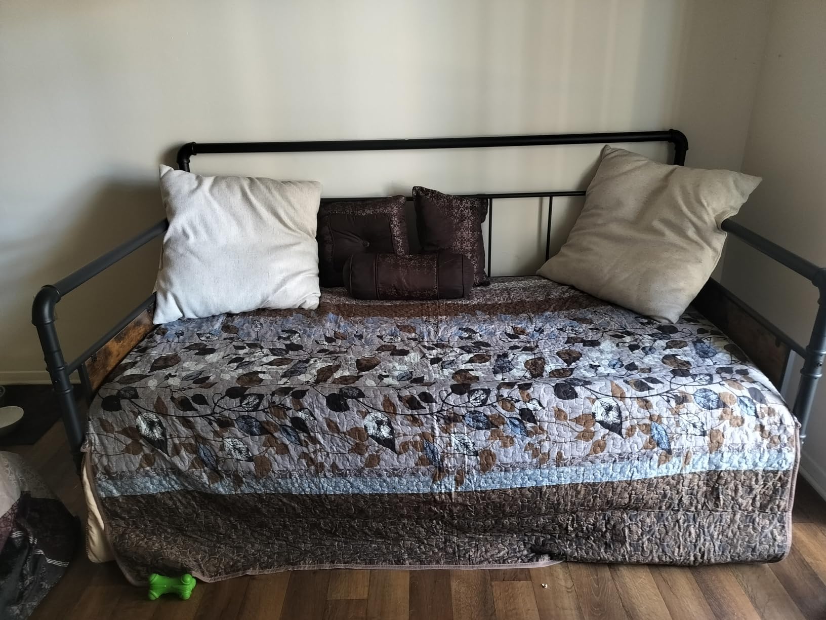 IDEALHOUSE Twin Pop Up Trundle Bed Frame,Trundle Day Bed with Lockable Casters,Foldable Metal Platform,Ink customer photo 2
