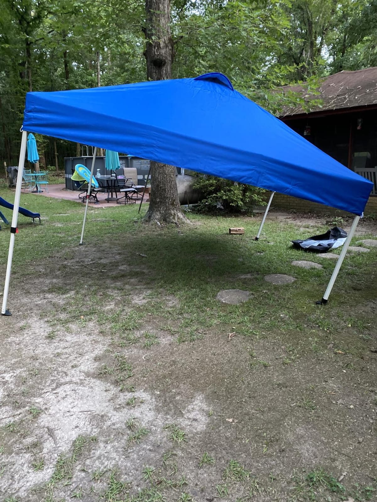 WEIZE 10x10 Pop Up Canopy Tent, 1-Button Push Setup Canopy Tent, Adjustable Height Instant Portable Shelter, Portable Roller Bag, Easy Outdoor Sun Shade for Events, 4 Weight Bags, Blue customer photo 2