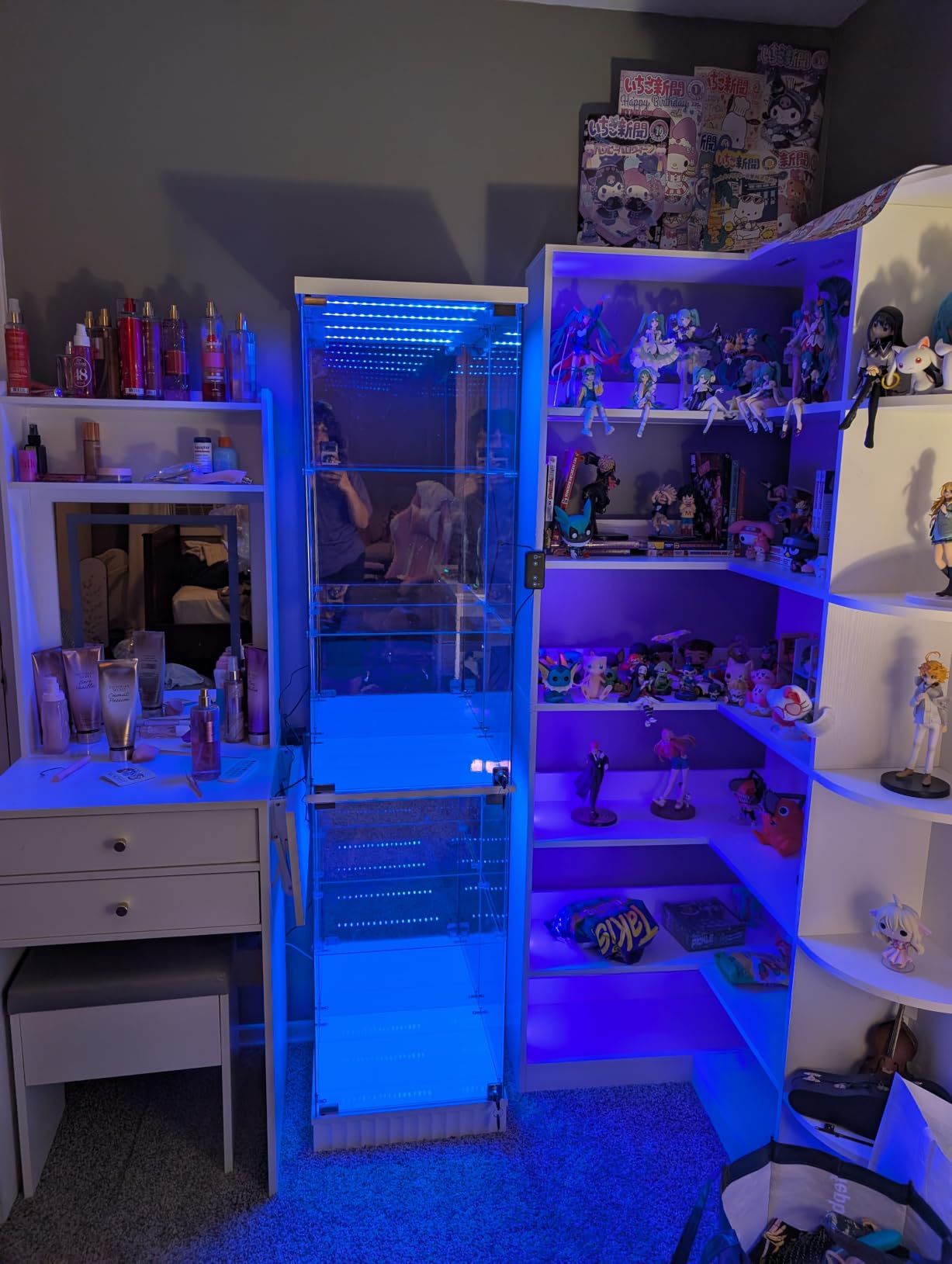 Lvifur 10-Tier Glass Display Cabinet with RGB Light and Motion Sensor, Black | 71''H Lockable Curio Cabinet with Glass Doors, China Cabinets with Removable Shelves for Collectibles, Lighted Showcase customer photo 1