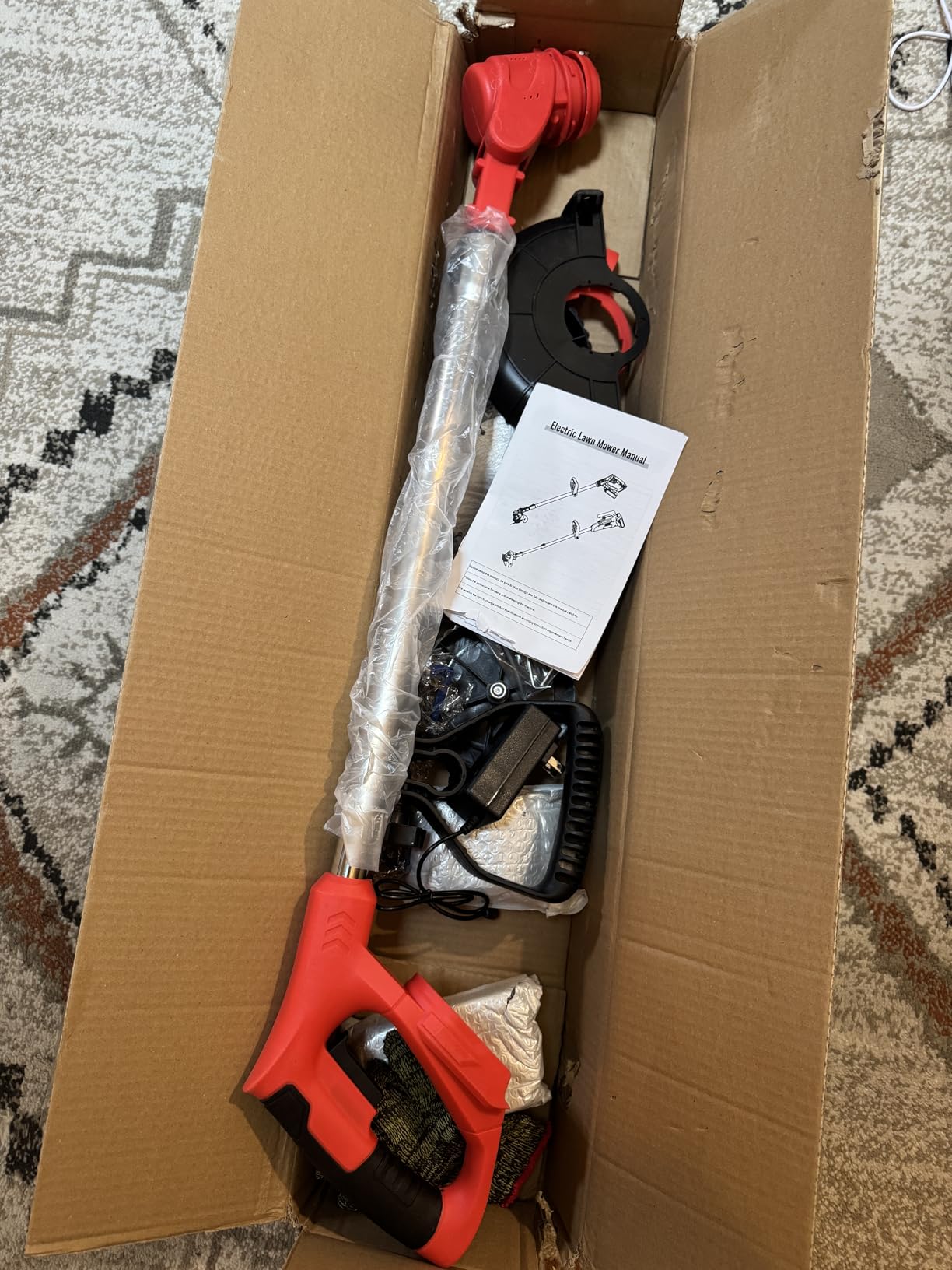 24V 8 Inch Cordless Weed Wacker, 3-in-1 Lawn Edger Grass Trimmer | Electric Weed Eater with 2 x 4000mAh Batteries, Foldable Telescopic Shaft and 3 Cutting Blades for Garden Yard Use customer photo 2