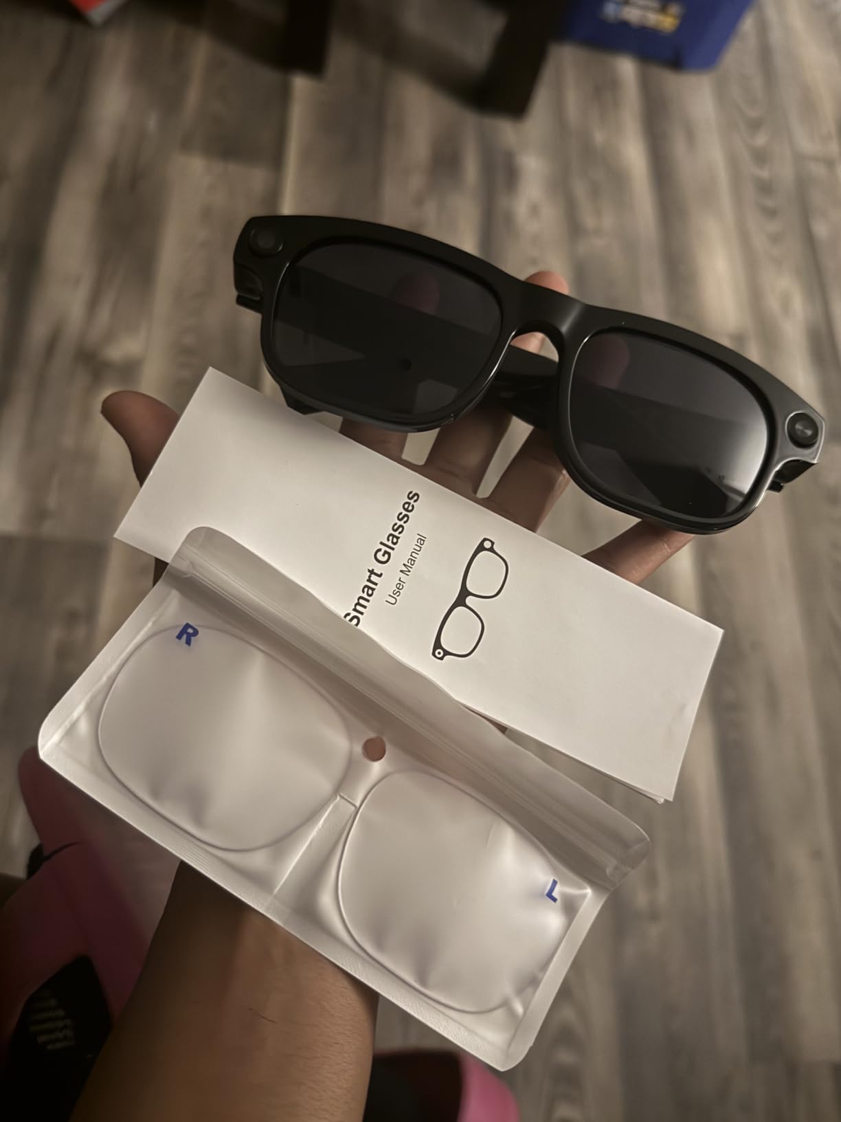 AI Smart Glasses with Camera, 8MP HD Bluetooth Camera Glasses for Women Men | 1080P Video Recording Sunglasses, Real Time Translation, Voice Assistant, Open Earbuds, Travel, Work, Vlog customer photo 1