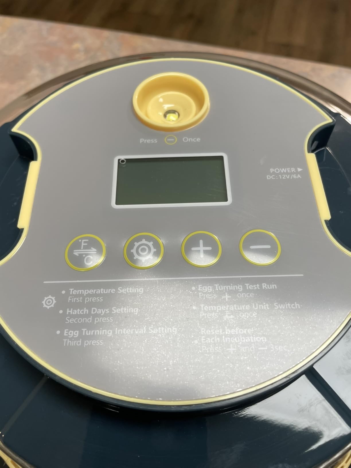 Incubators for Hatching Eggs, 56 Eggs Incubator with Egg Candler, Auto Egg Turner, Temp & Humidity Control, Hatch Day, 360° Viewing for Chicken, Duck, Quail Eggs, Ideal for Farm, School and Lab, Blue & Yellow customer photo 2
