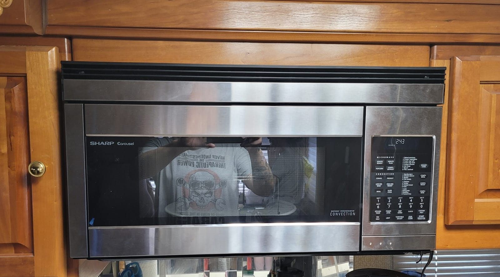 Sharp R1874T 30 in. 1.1 cu. ft. Over the Range Convection Microwave Oven customer photo 1