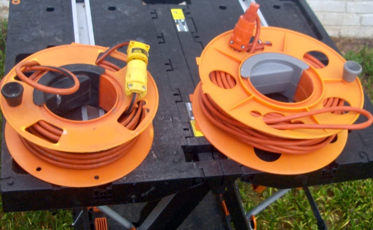 Bayco KW-130 Cord Storage Reel with Center Spin Handle, 150-Feet customer photo 1