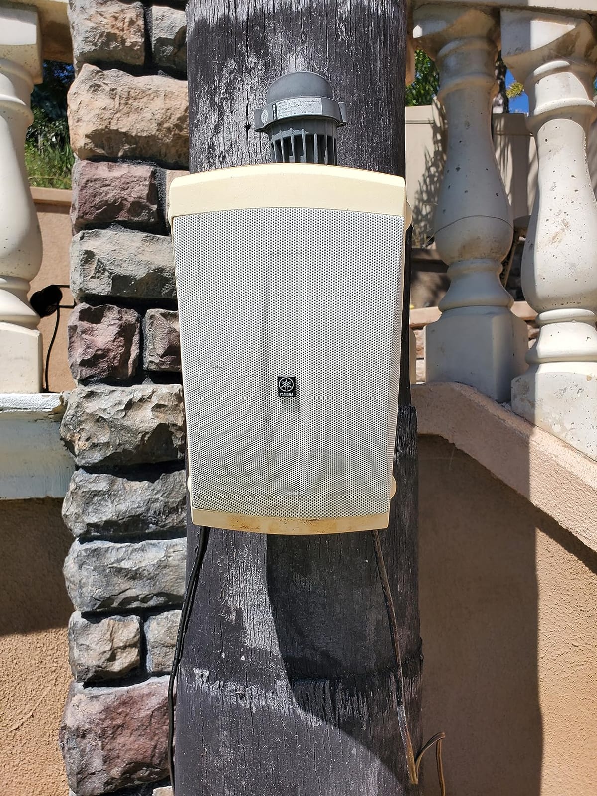 Yamaha Audio NS-AW150W 2-Way Indoor/Outdoor Speakers (Pair, White) customer photo 2
