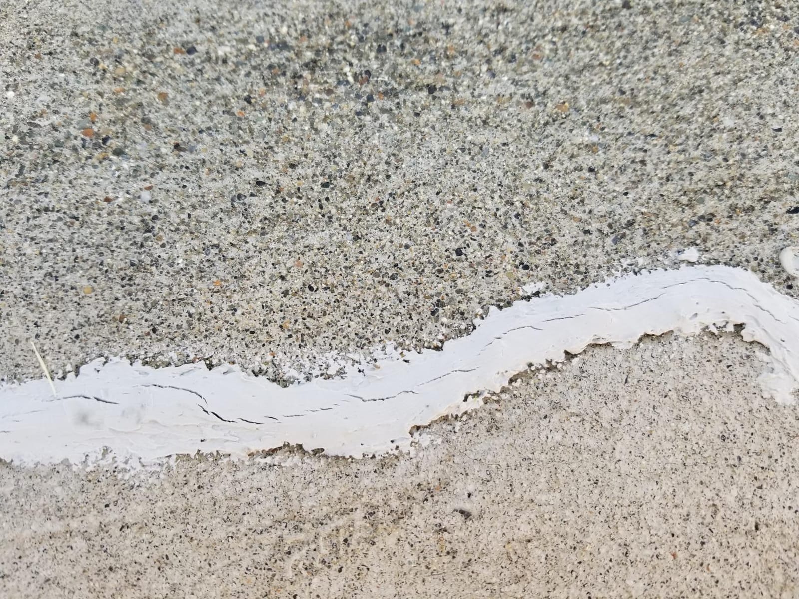 DAP Concrete and Mortar Filler and Sealant, Gray, 10.1 Oz (7079818096) customer photo 2