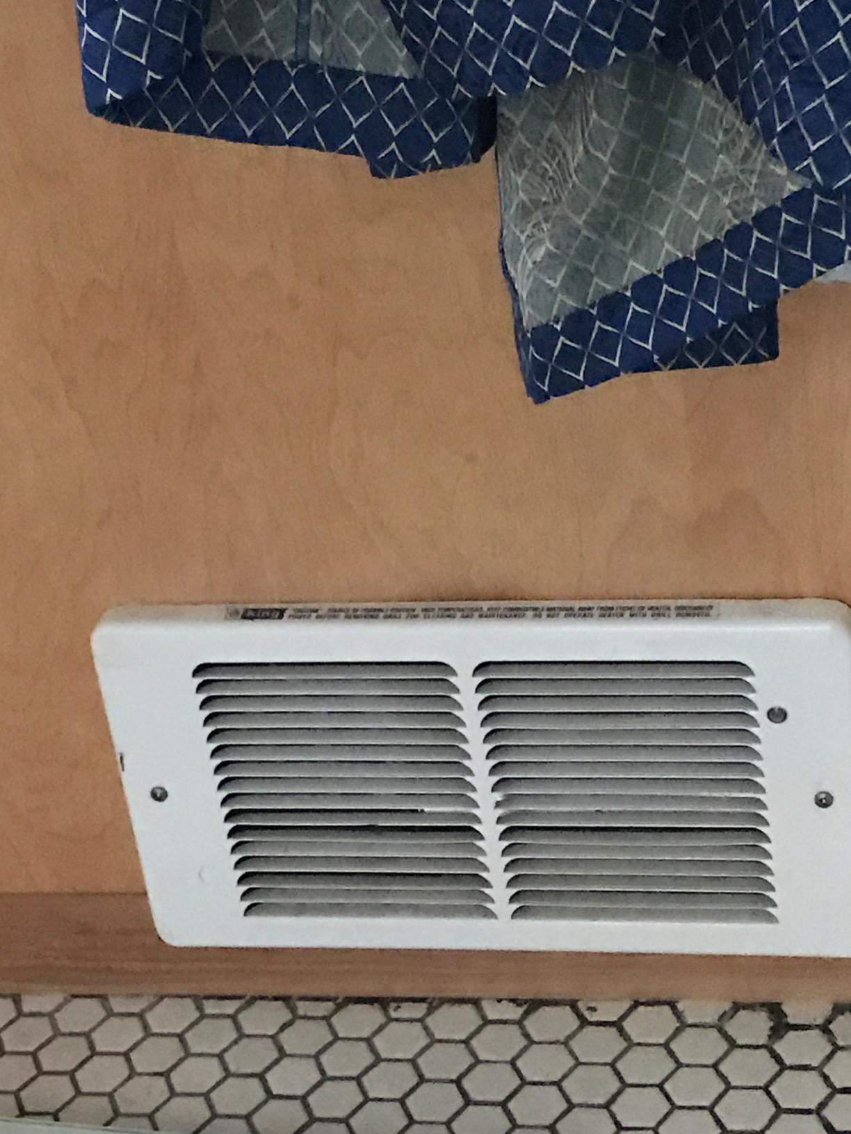 KING PAW2422-W PAW Pic-A-Watt Electric Wall Heater, 2250W / 240V, White customer photo 1