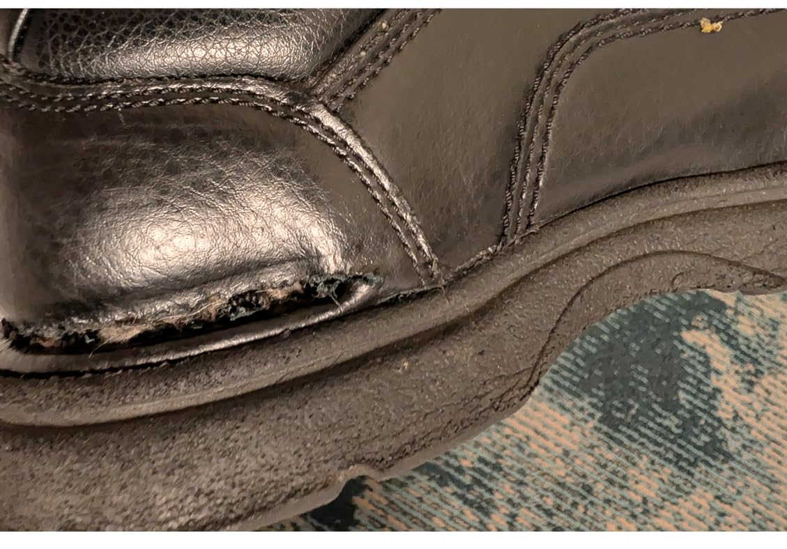 Rockport Men's Eureka Walking Shoe customer photo 2