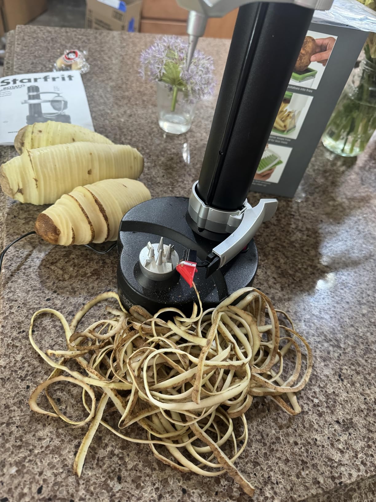 Starfrit Rotato Express Electric Peeler for Potatoes, Fruits & Vegetables customer photo 1