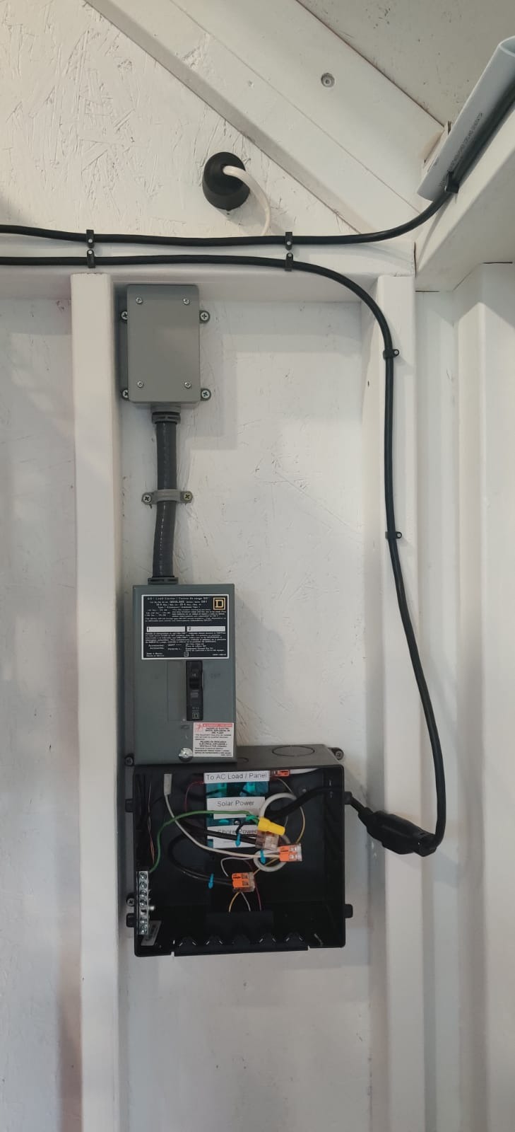 Go Power TS-30 30 Amp Automatic Transfer Switch, Dual Source Compatibility, Generator Delay Switch, Easy Installation, Compact Design customer photo 2