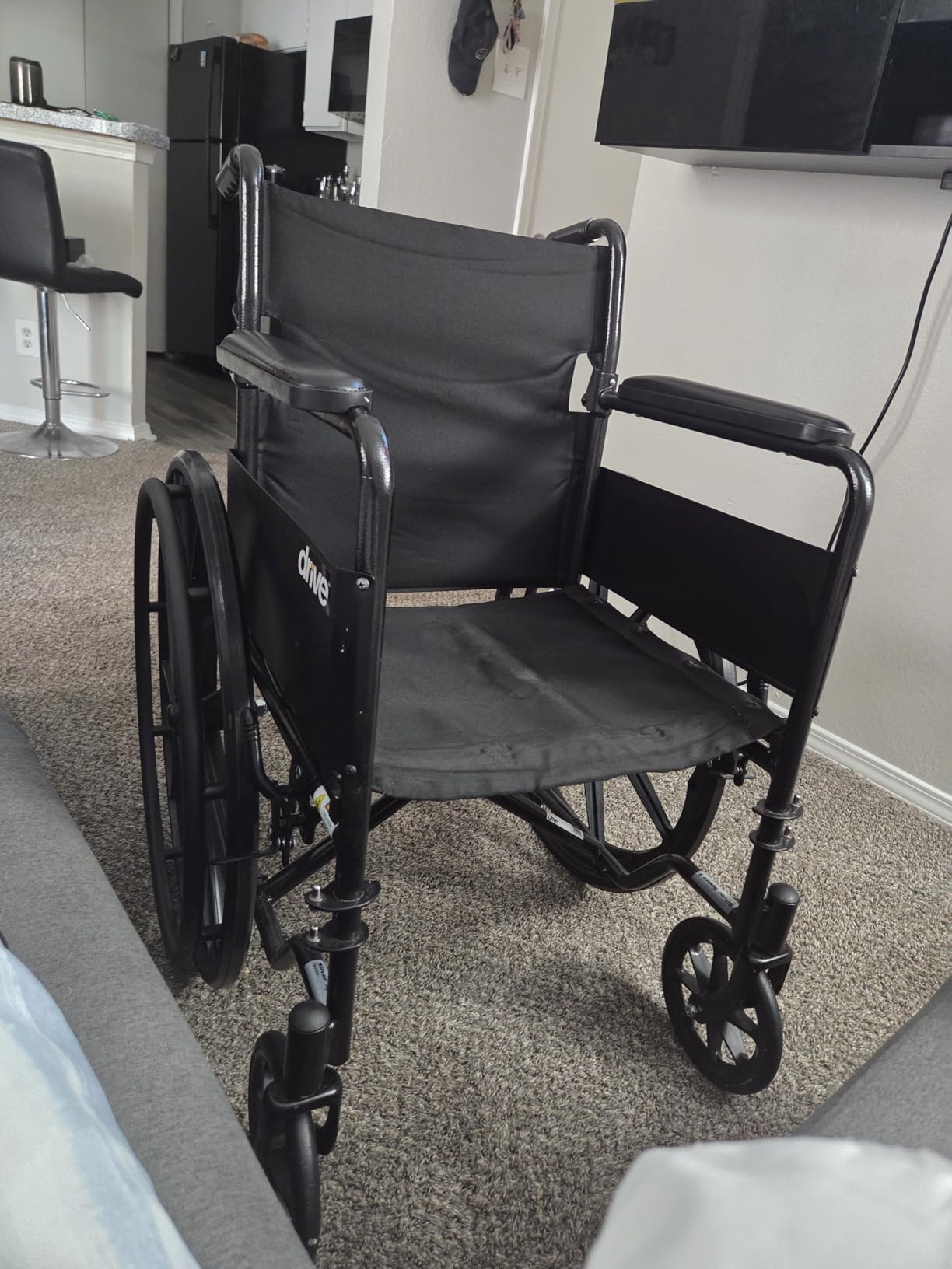 Drive Medical Silver Sport 1 Folding Transport Wheelchair, Black customer photo 2