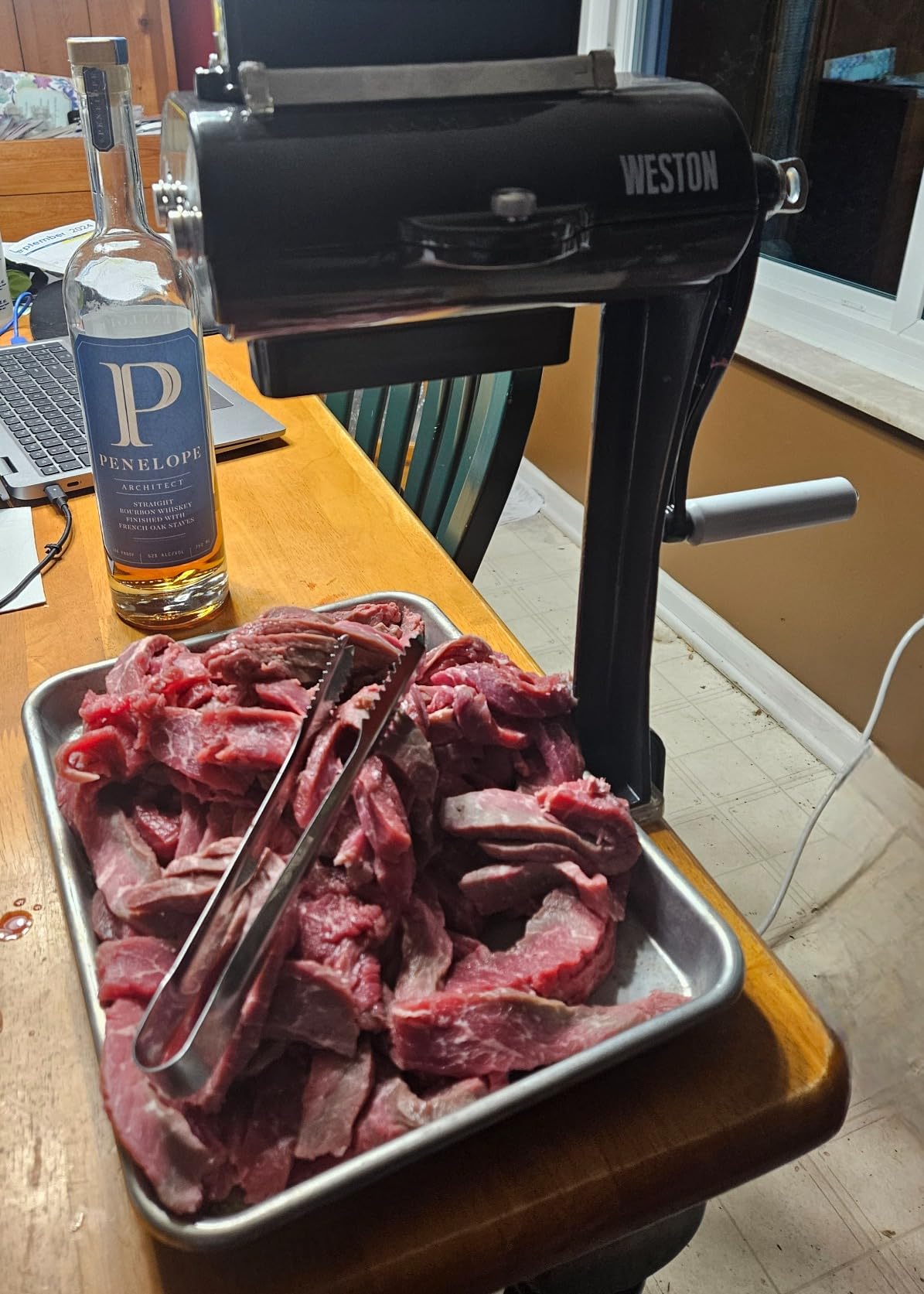 Weston Manual Support Beef Jerky Slicer, Quick and Easy Operation For Cuts Up To 5” Wide x 1.25” Thick, Durable Aluminum Construction, Stainless Steel Blades, Charcoal Gray (07-3801-W-A) customer photo 1