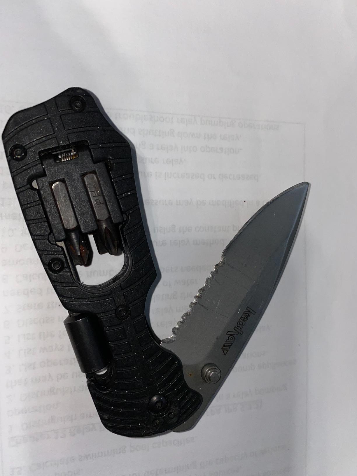 Kershaw Select Fire Multi-Function Pocket Knife, 4-piece Bit Set and Driver, 3.4