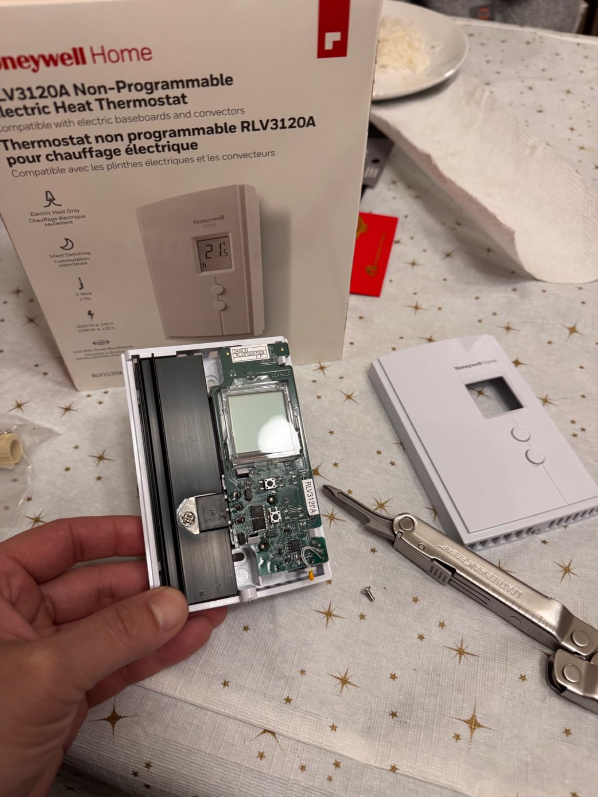 Honeywell Home Digital Non-Programmable Thermostat for Electric Heat Only customer photo 2