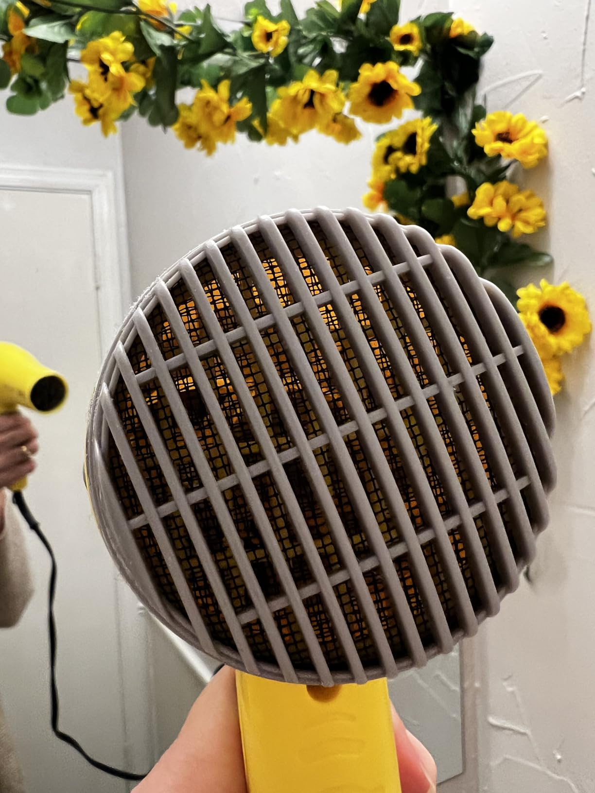 Revlon Compact Hair Dryer | 1875W Lightweight Design, Perfect for Travel, (Black) customer photo 1
