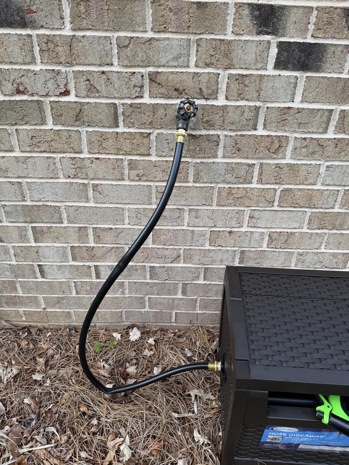 Suncast 175 ft. Wicker Style Resin Hose Hideaway with Hose Guide, Java, Made in the USA customer photo 1