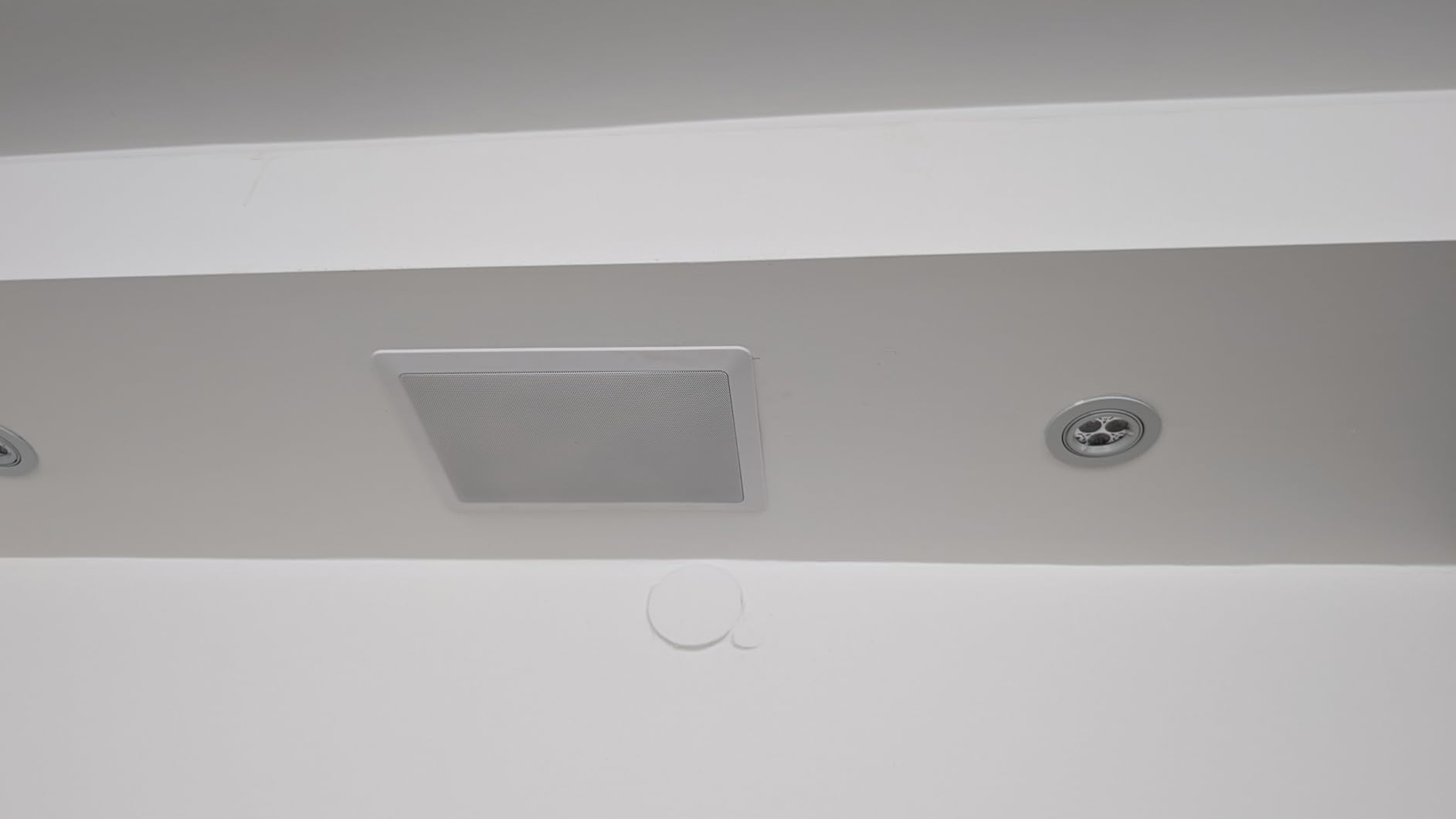 Micca M-6S 6.5-Inch 2-Way in-Wall/Ceiling Speaker, Each, Paintable, White customer photo 1