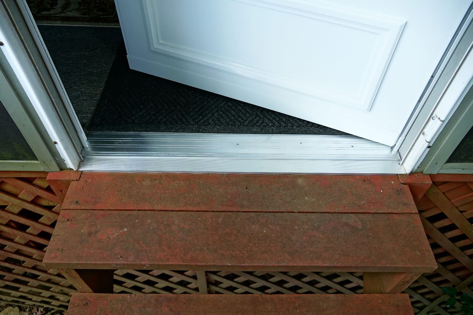 MD Building Aluminum Flat-Profile Threshold, Silver, 4in x 1/4in x 36in customer photo 1