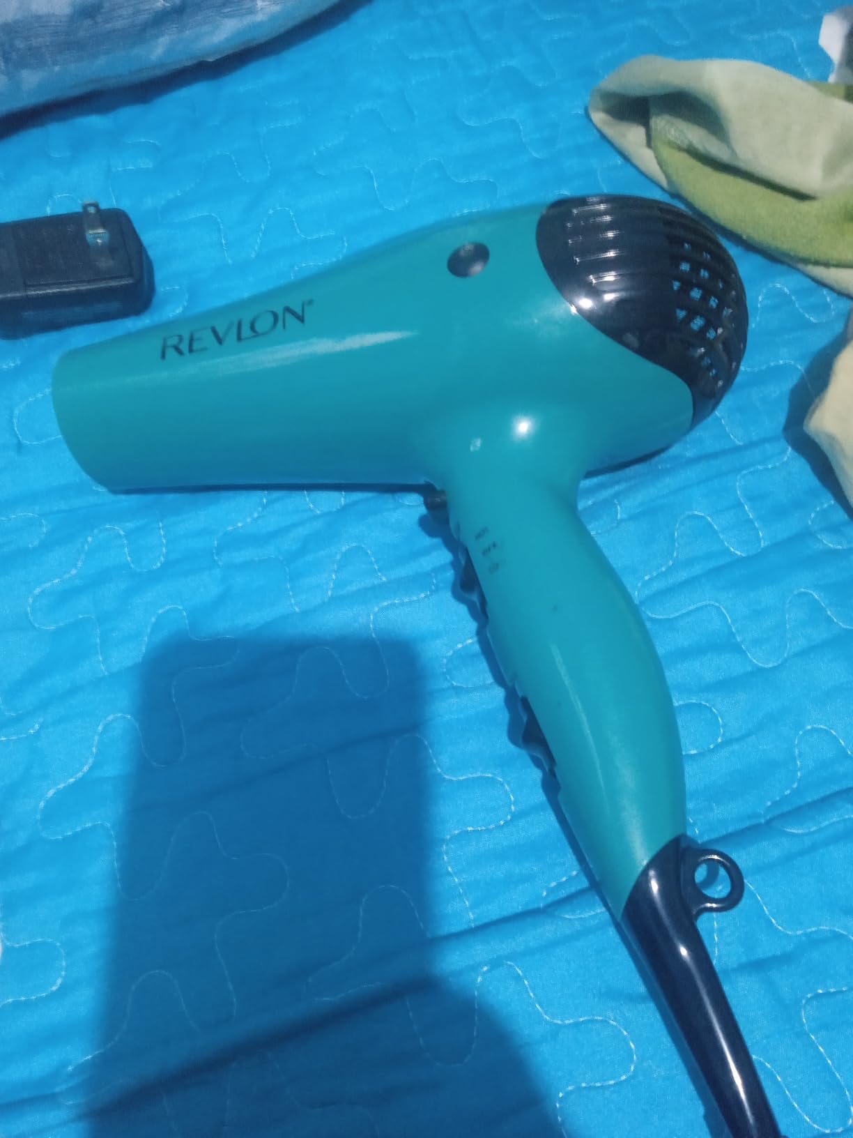 Revlon Volume Booster Hair Dryer | 1875W for Voluminous Lift and Body, (Green) customer photo 2