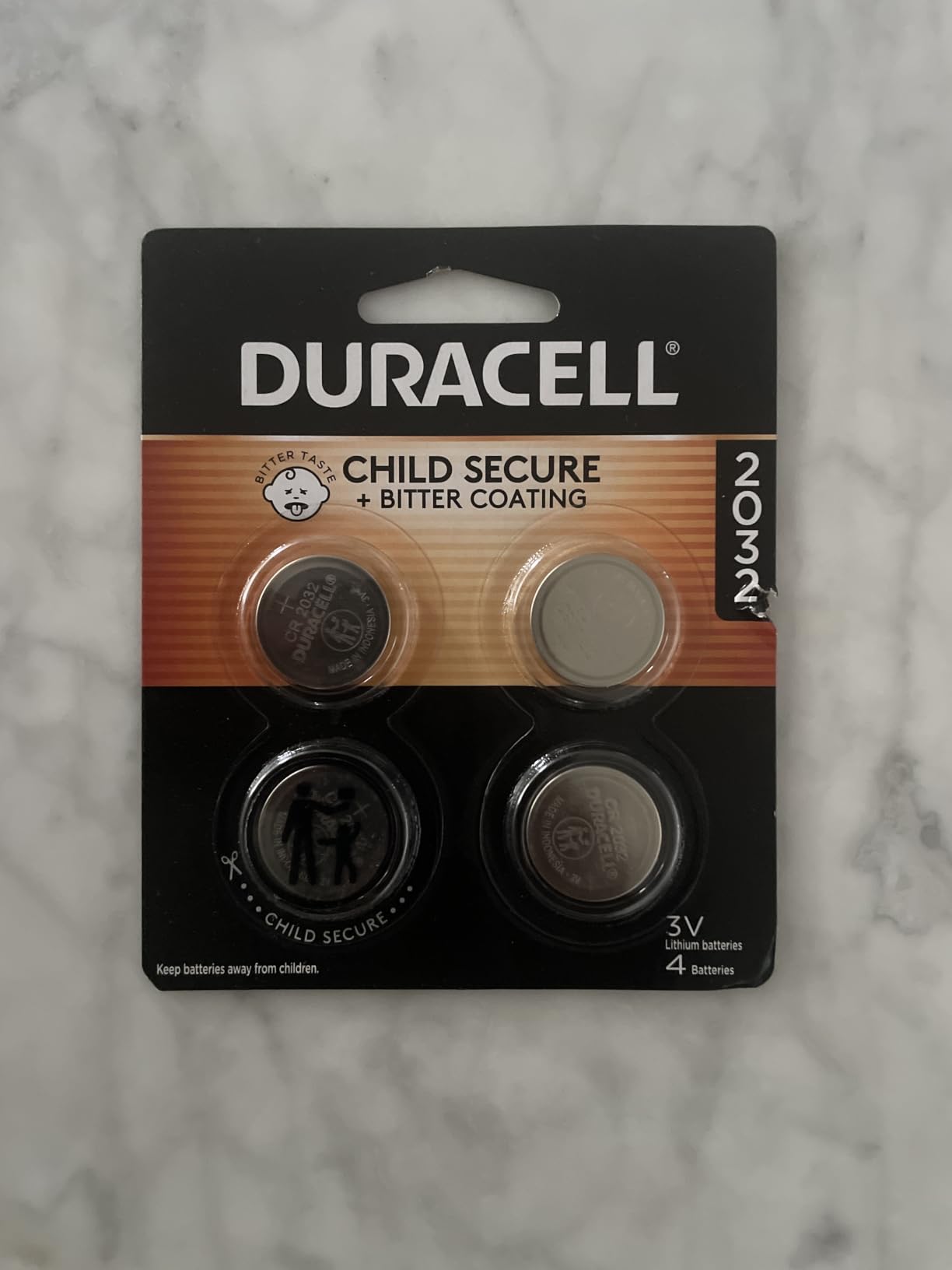 Duracell 2032 Lithium Battery, 4 Count, AirTag & Key Fob, CR2032 3V Cell customer photo 1