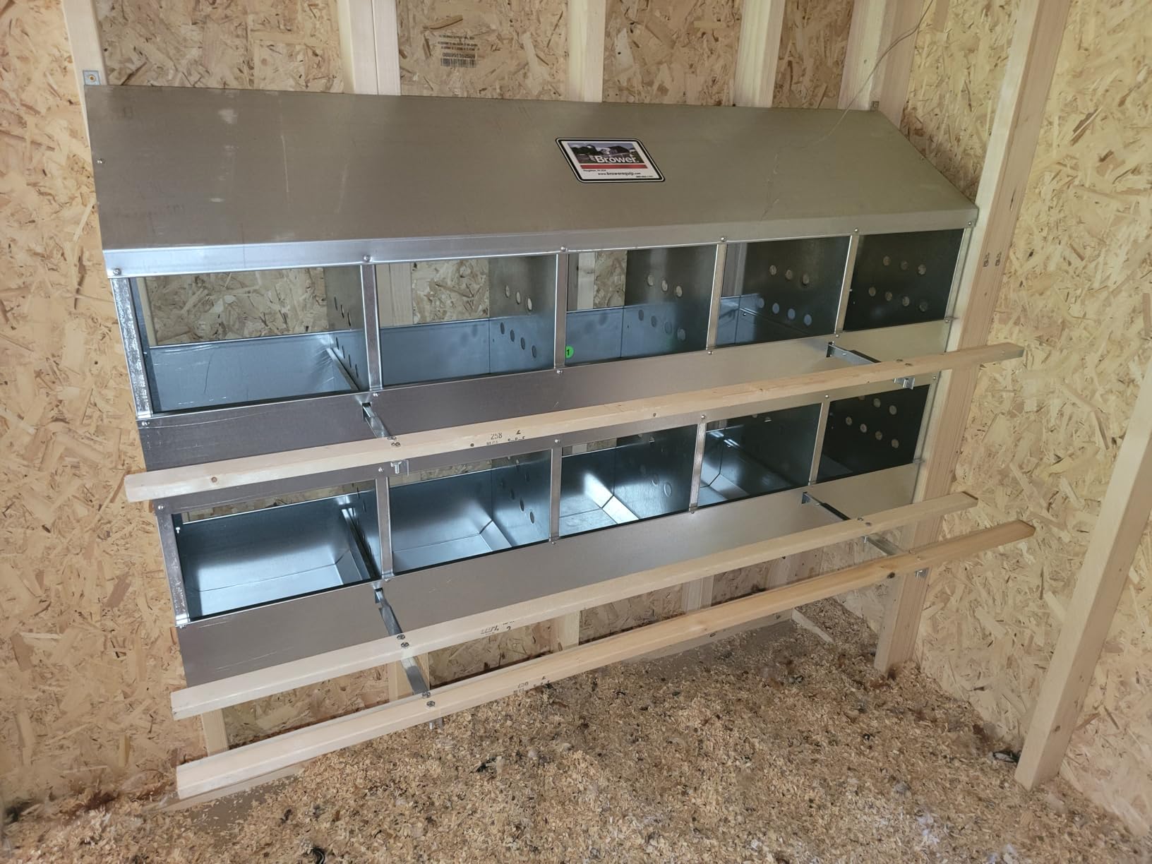 Brower 2-Tier 10-Hole Galvanized Steel Chicken Nesting Box, 50 to 60 Hen Capacity – Outdoor Poultry Laying Station with Hinged Folding Perches, Ventilated Design & Slanted Roof – Made in the USA customer photo 2