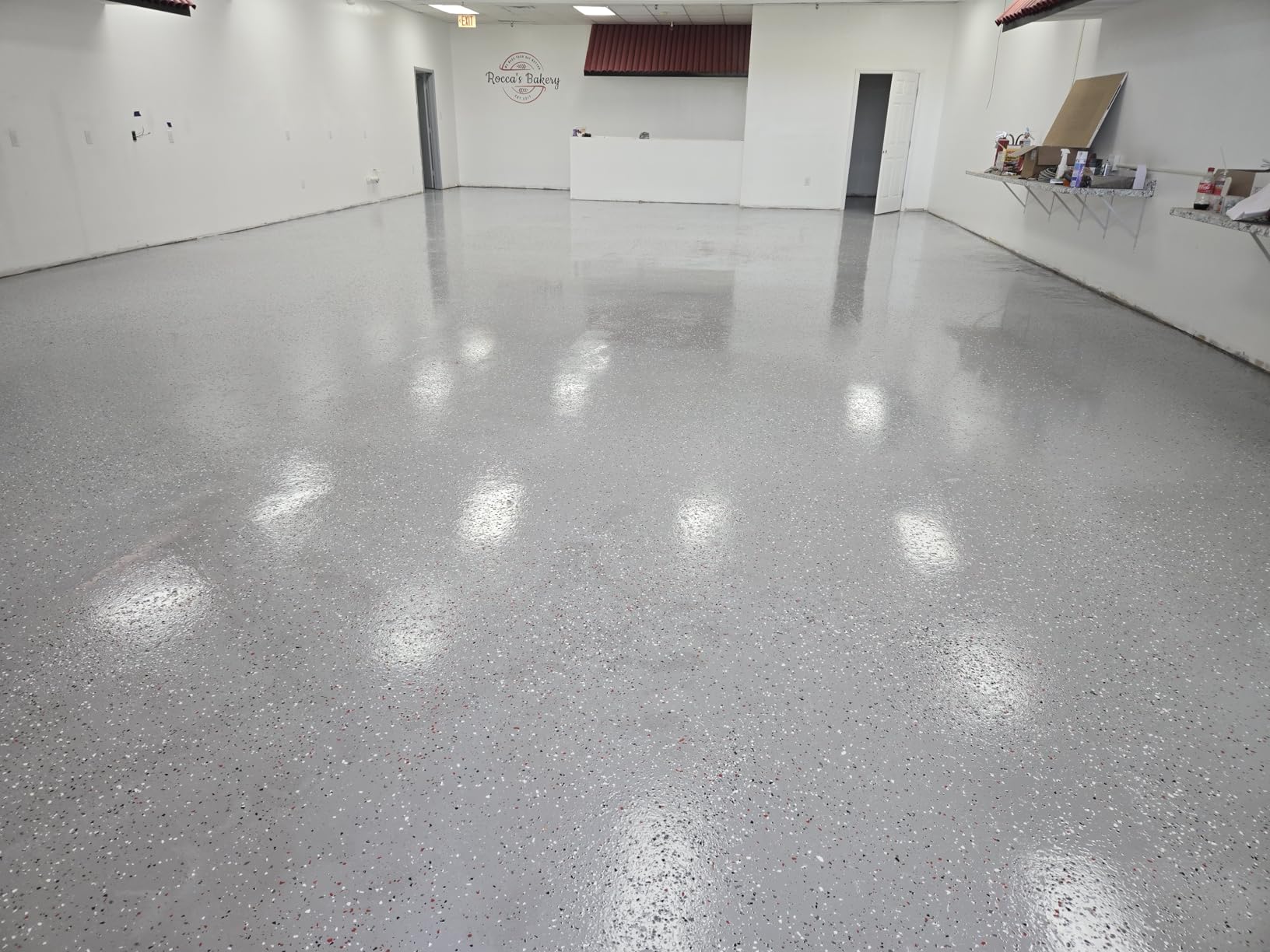 Epoxy Floor Kit – Good Full Kit – Clear Coating with High Gloss Finish – Covers 500 sq. ft. at 9.7 mils Thickness – Ideal for Garage, Basement, Concrete Floors, and More customer photo 1