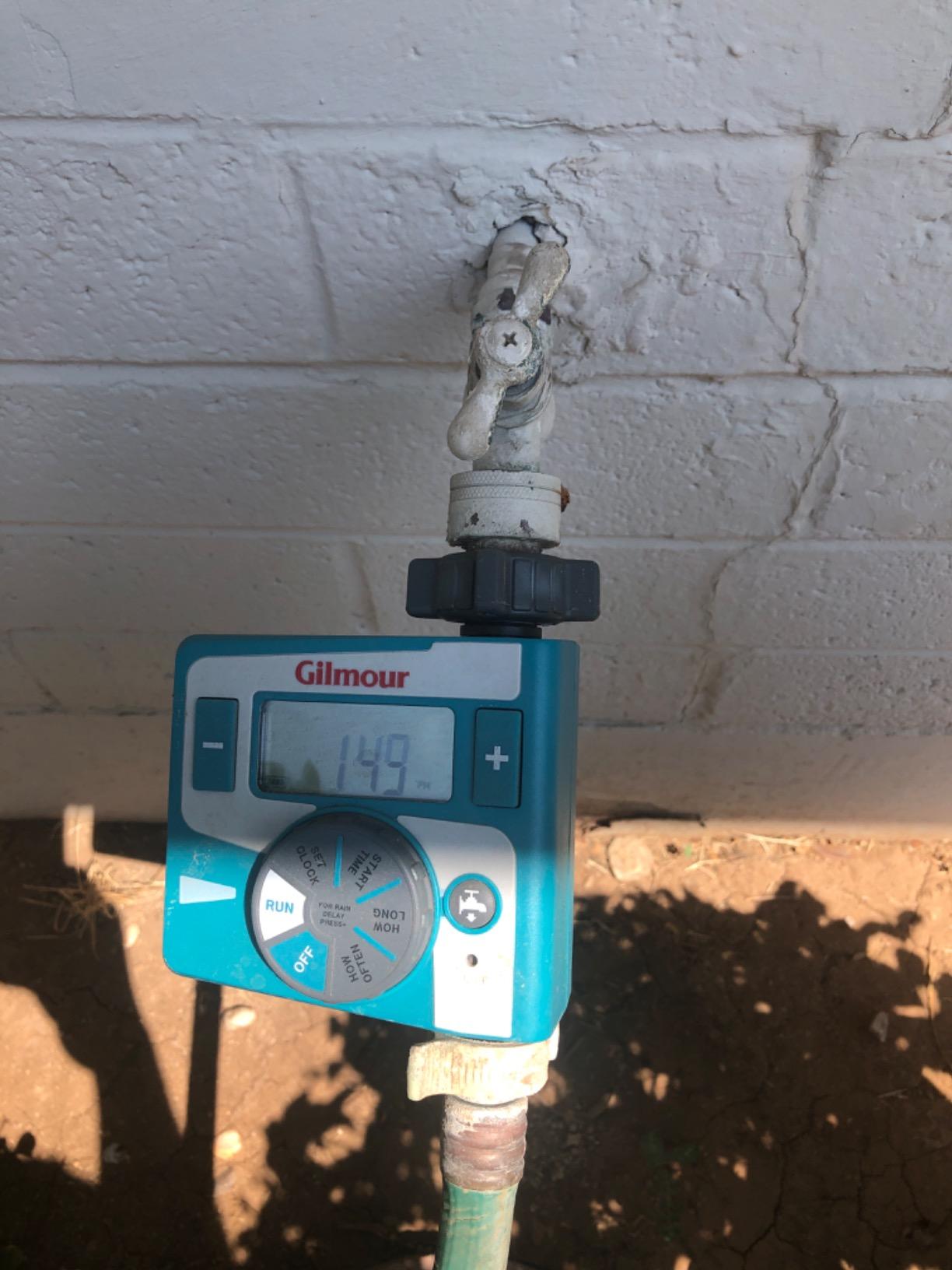 Gilmour Single Outlet Electronic Water Timer for Garden Hose, Irrigation Timer for Sprinklers and Drip Lines, Blue customer photo 1