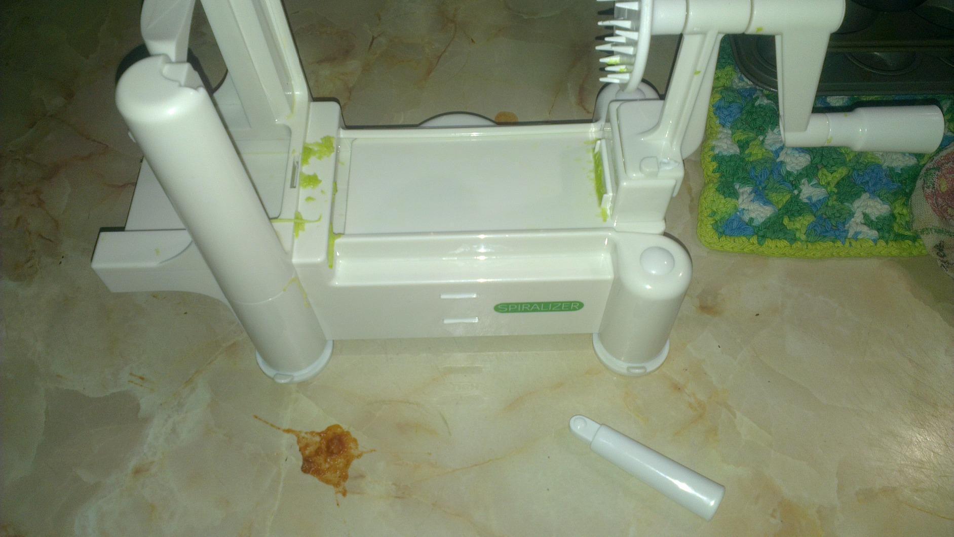 Spiralizer 7-Blade Vegetable Slicer, Strongest-and-Heaviest Spiral Slicer, Best Veggie Pasta Spaghetti Maker for Keto/Paleo/Non-Gluten, Comes with 4 Recipe Ebooks customer photo 1