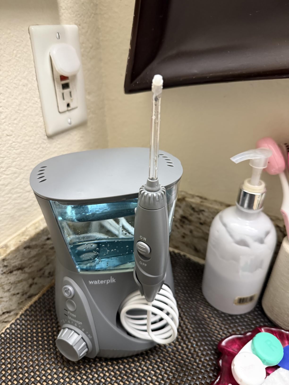 Waterpik Aquarius Countertop Water Flosser with 10 Settings, 7 Tips, White | For Daily Home Gum Health, Dental Braces, Implants, Teeth Cleaning, Multiple Users, ADA Accepted WP-660 Packaging May Vary customer photo 1
