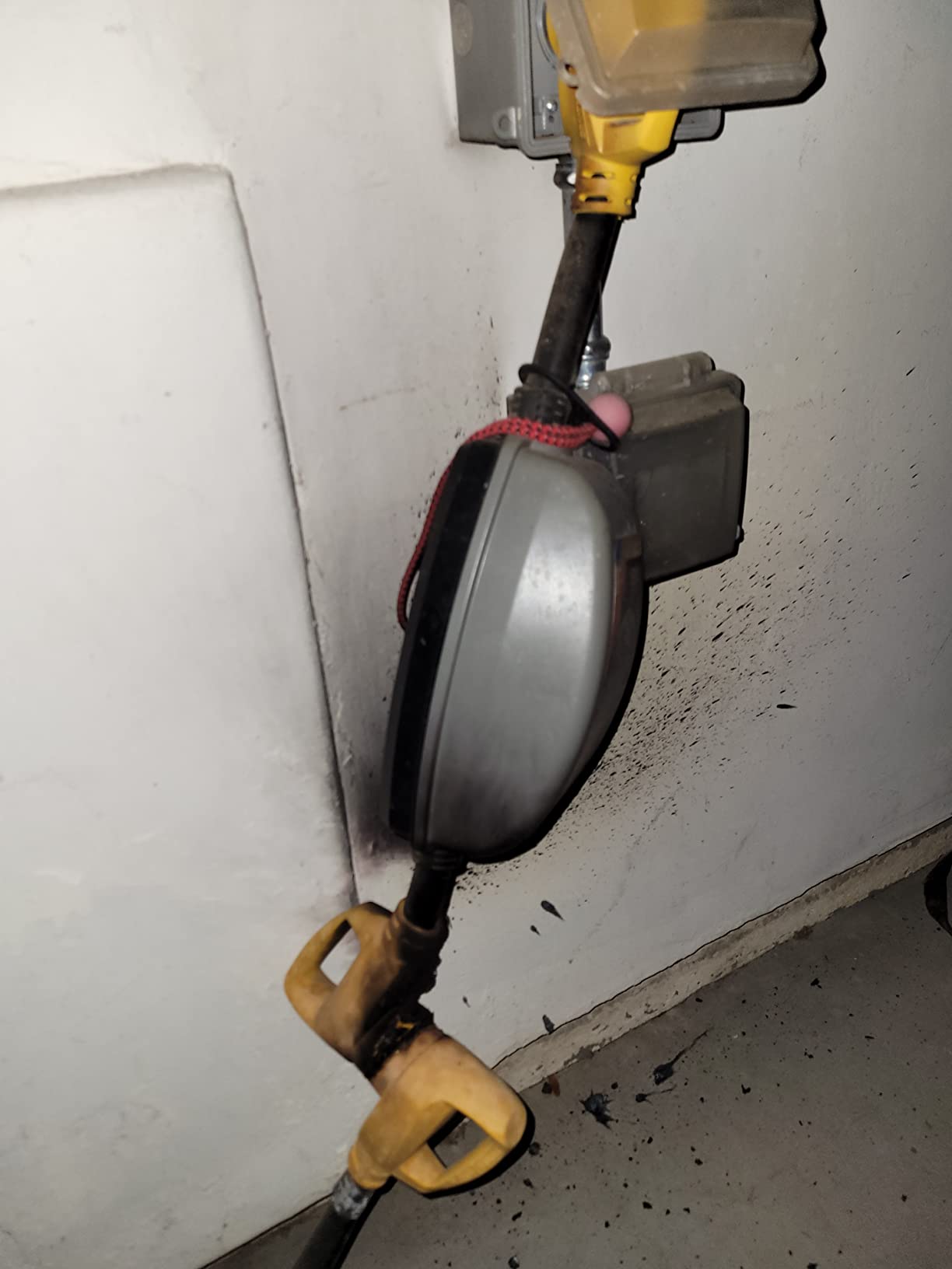 Camco Power Grip RV 50-Amp Voltage & Surge Protector - Features Integrated Surge Protection of Up to 4,200 Joules & Diagnostic LEDs Indicate Wiring Faults (55306) customer photo 2