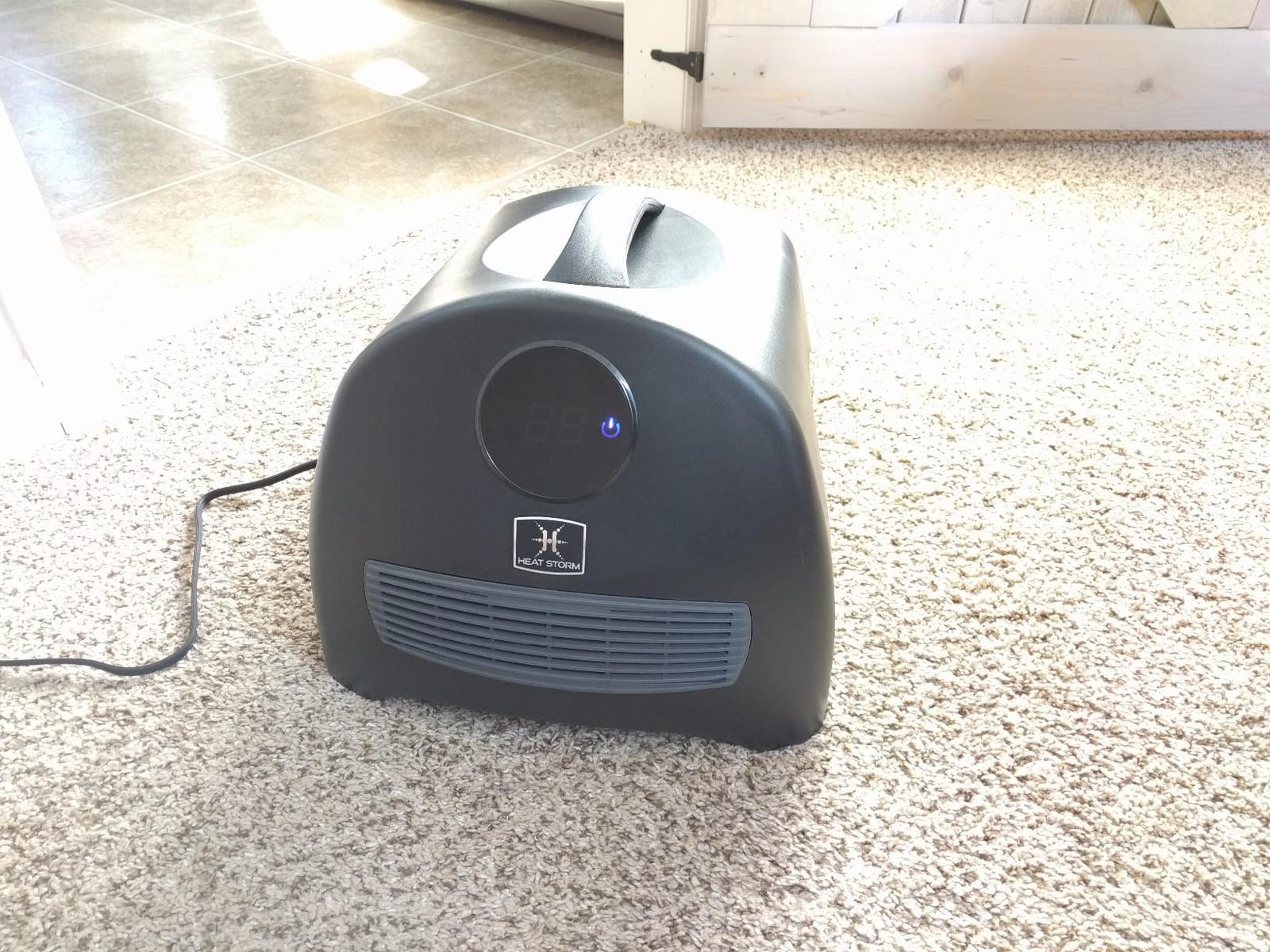 Heat Storm Mojave Indoor Ultra Lightweight Portable Infrared Space Heater - 1500 Watts - Built in Thermostat & Overheat Sensor - Remote Control customer photo 1