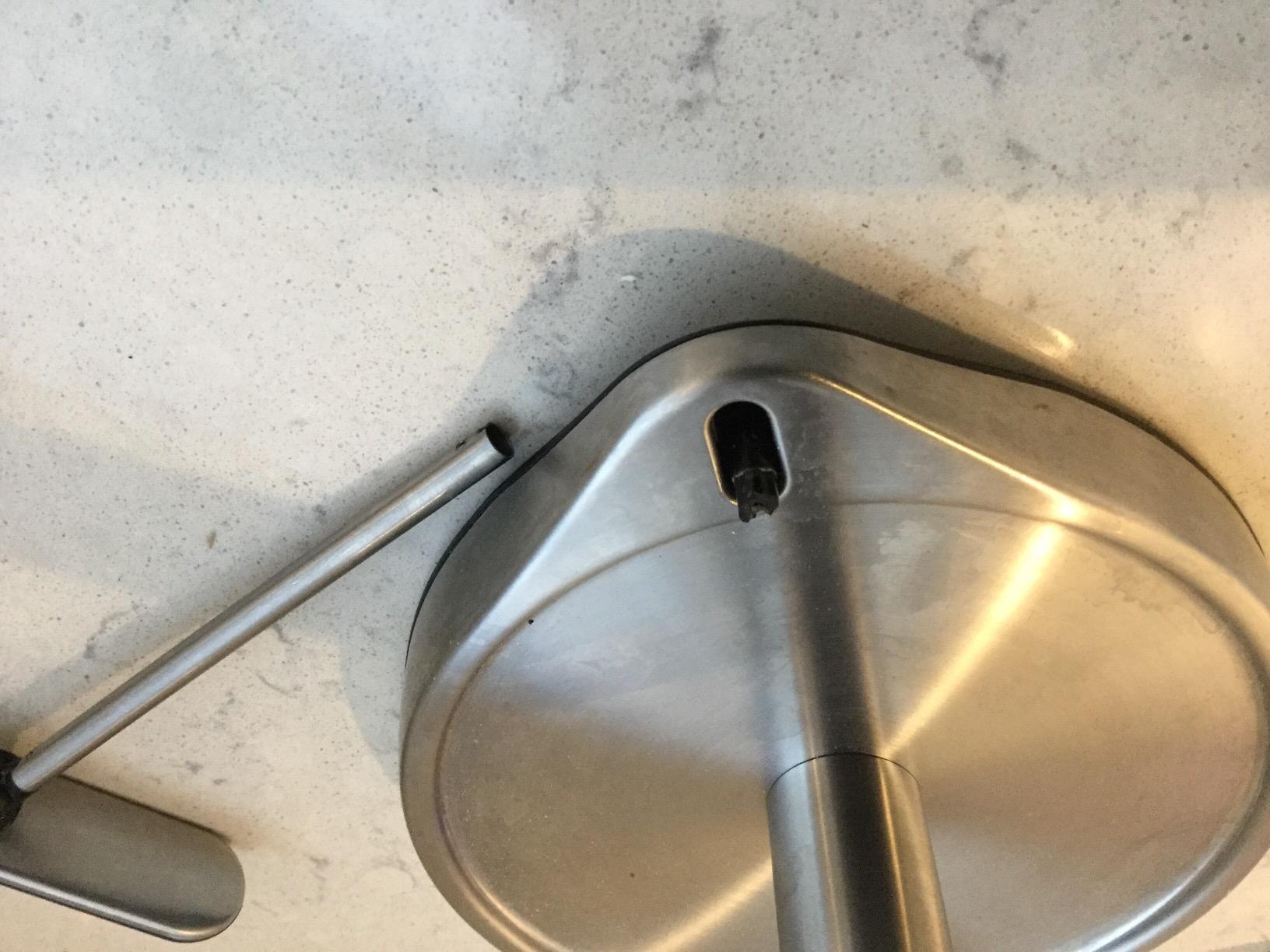 OXO Good Grips Extendable Tub and Tile Scrubber customer photo 2