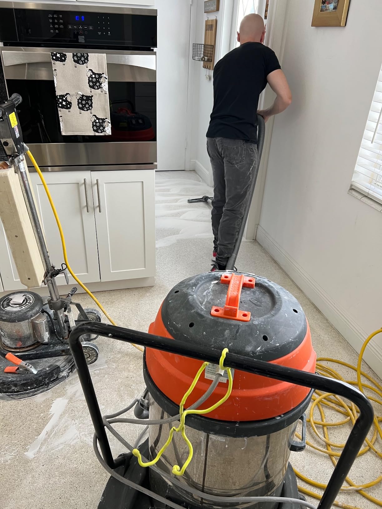 Industrial Wet/Dry Vacuum Cleaner | 2 Motors | 2000 Watt Power | 225 CFM | 21-Gallon Capacity JM773 customer photo 1