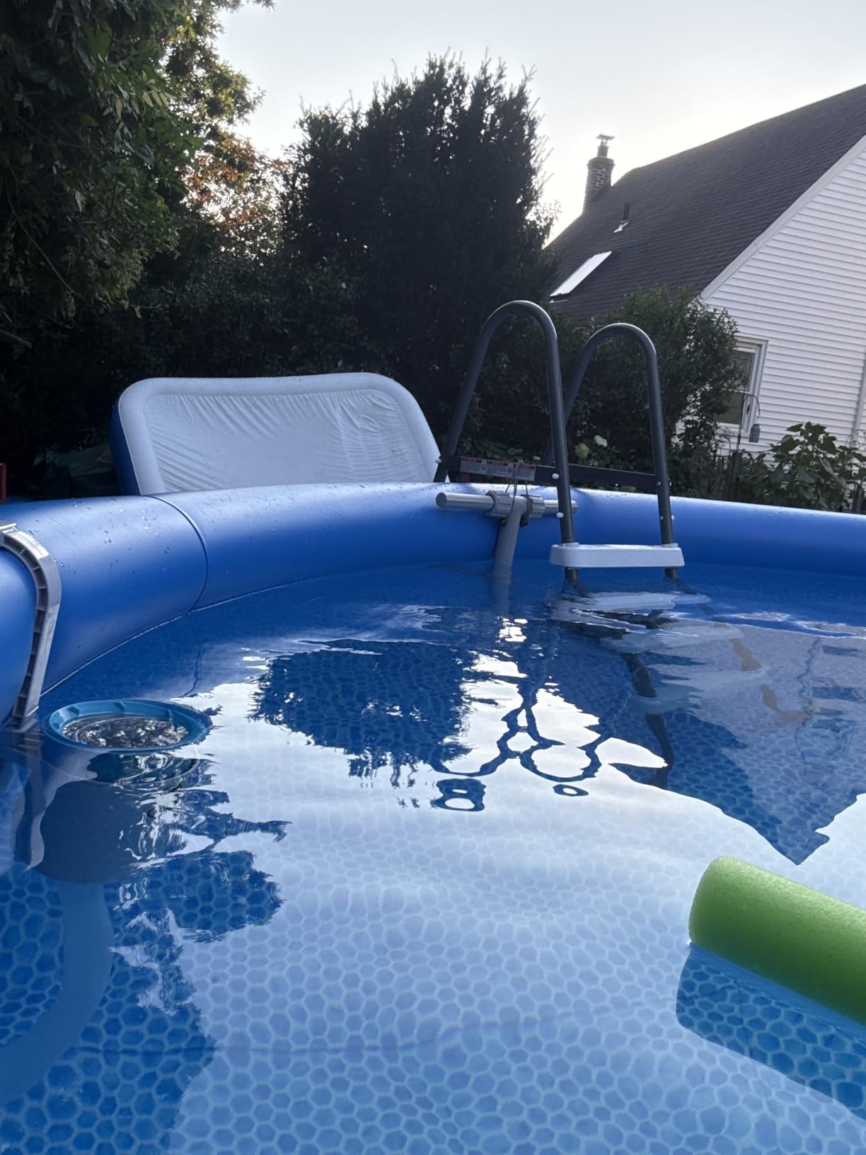 INTEX 28131EH Easy Set Inflatable Swimming Pool Set: 12ft x 30in – Includes 530 GPH Cartridge Filter Pump – Puncture-Resistant Material – 1485 Gallon Capacity – 23in Water Depth customer photo 1